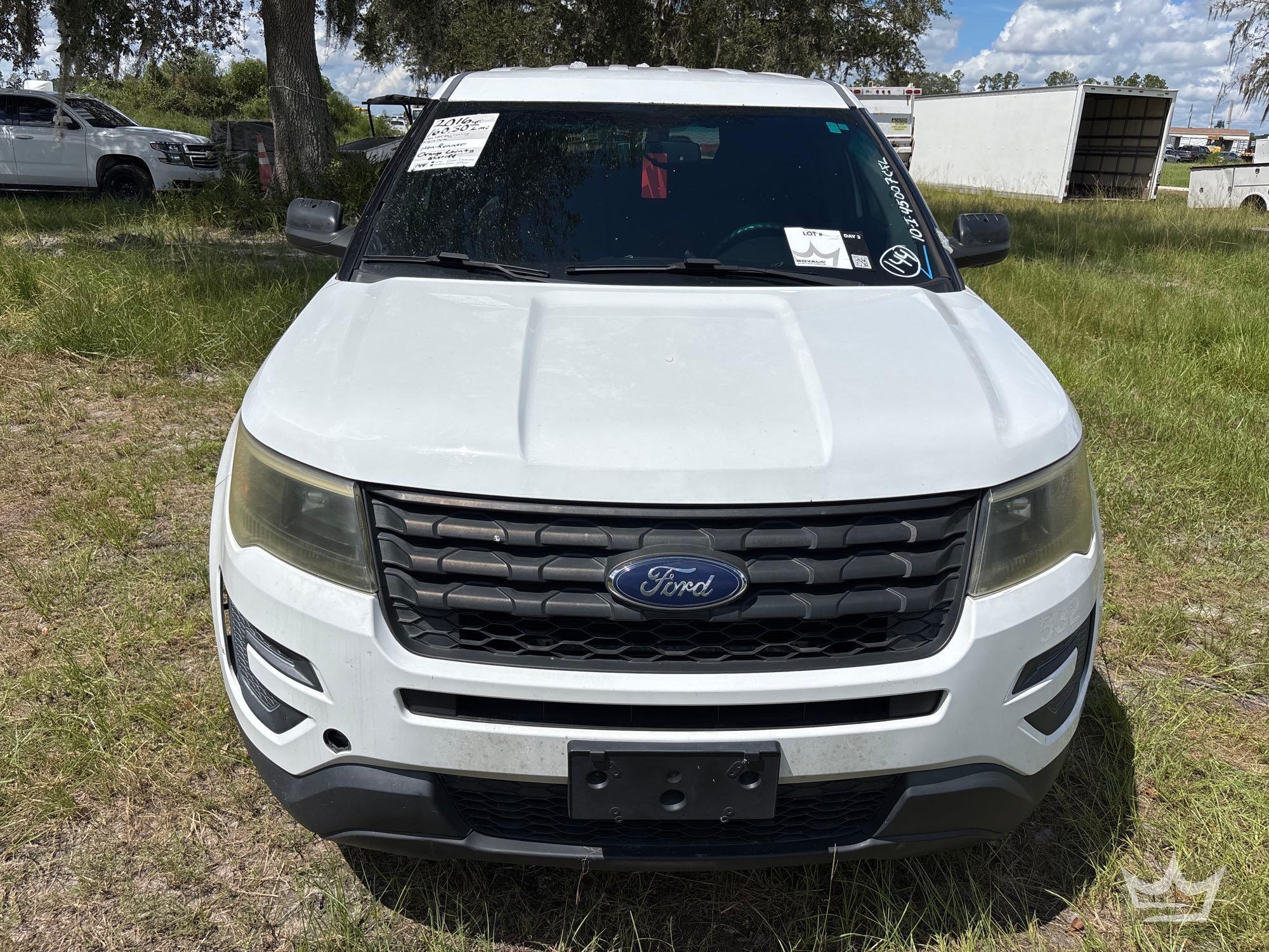 2016 Ford Explorer