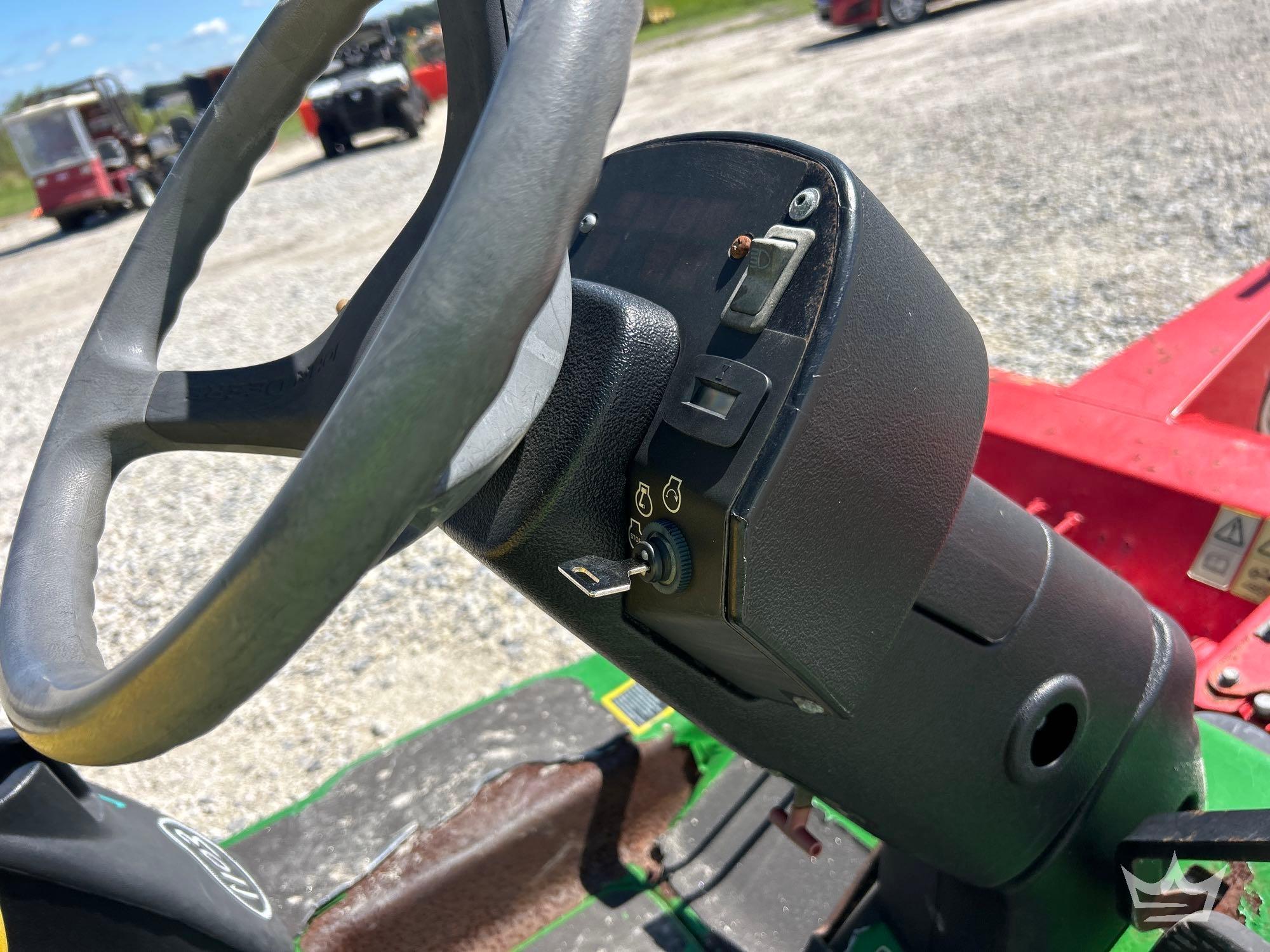 2014 John Deere F1400