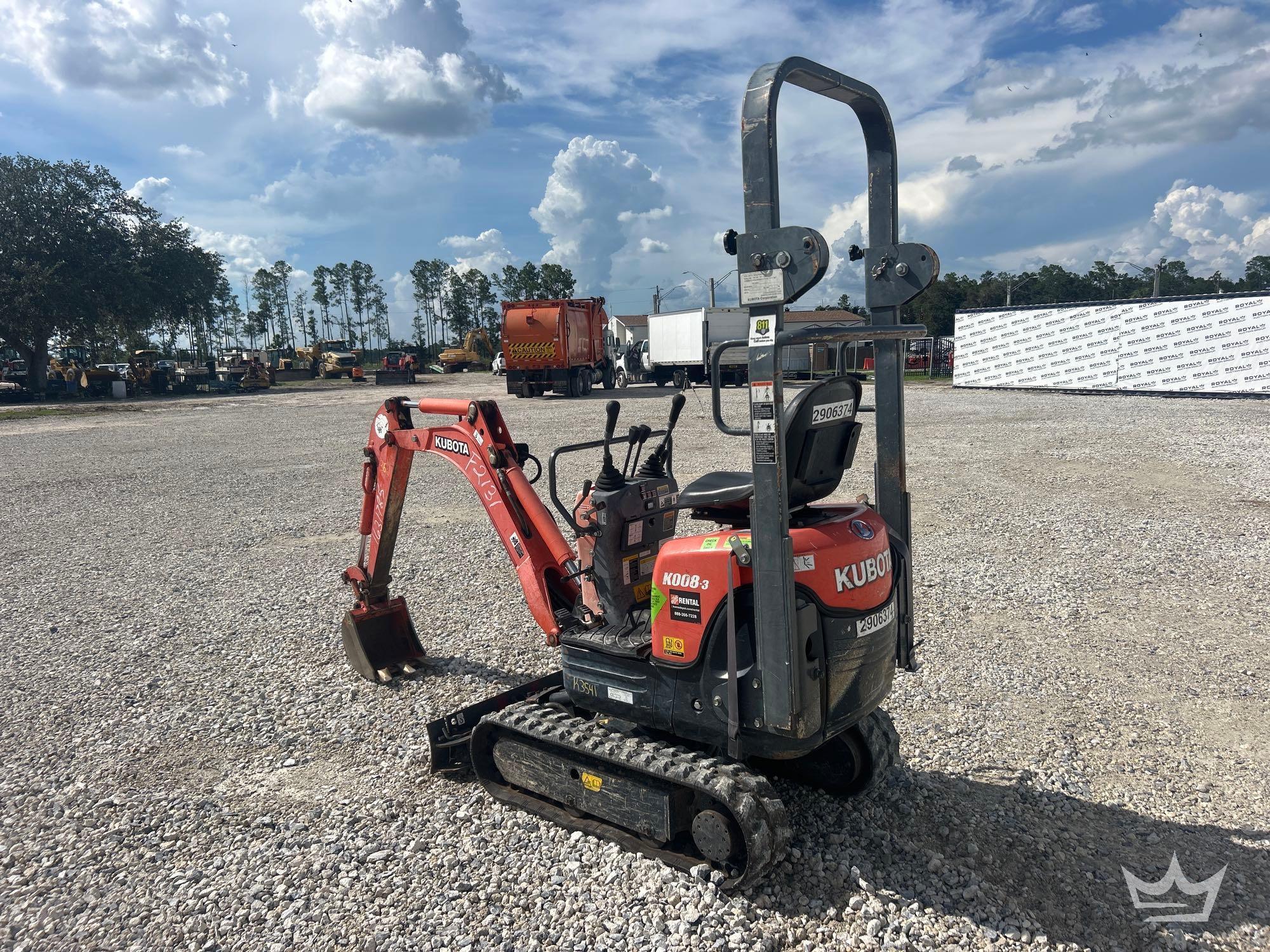 2019 Kubota K008-3