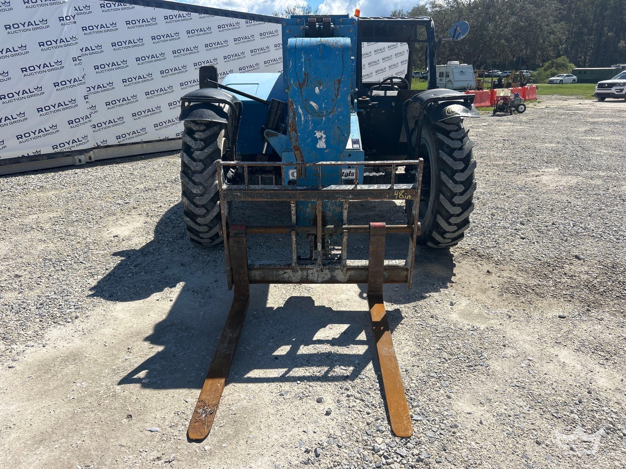 2016 Genie GTH-844