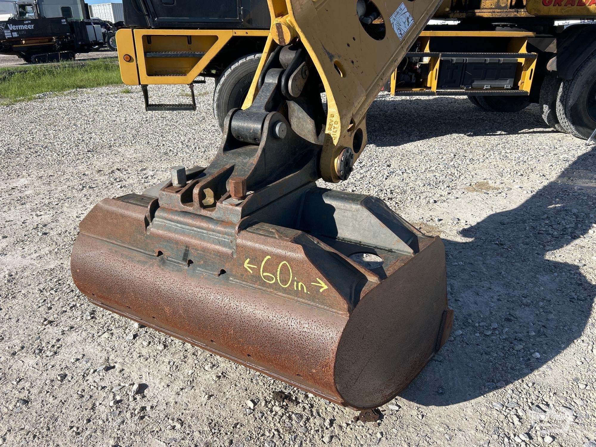 2014 Gradall XL 3100