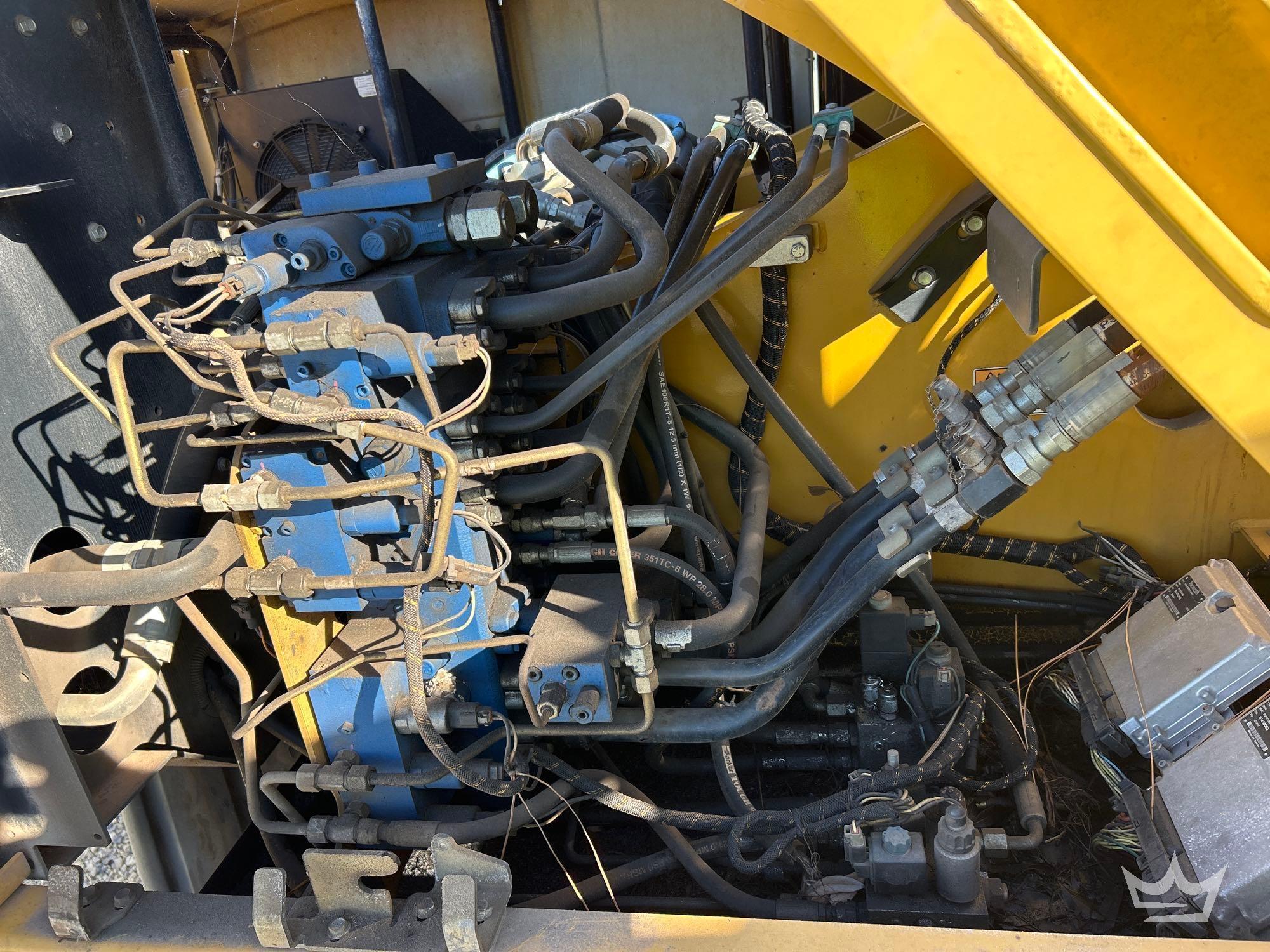 2014 Gradall XL 3100