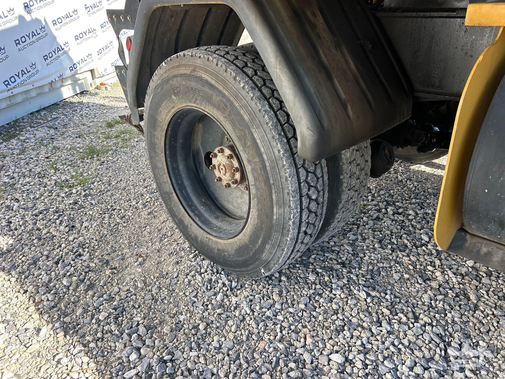2014 Gradall XL 3100