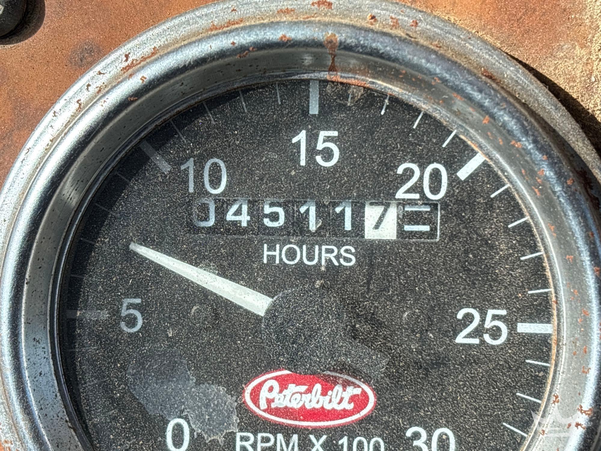 2008 Peterbilt 335
