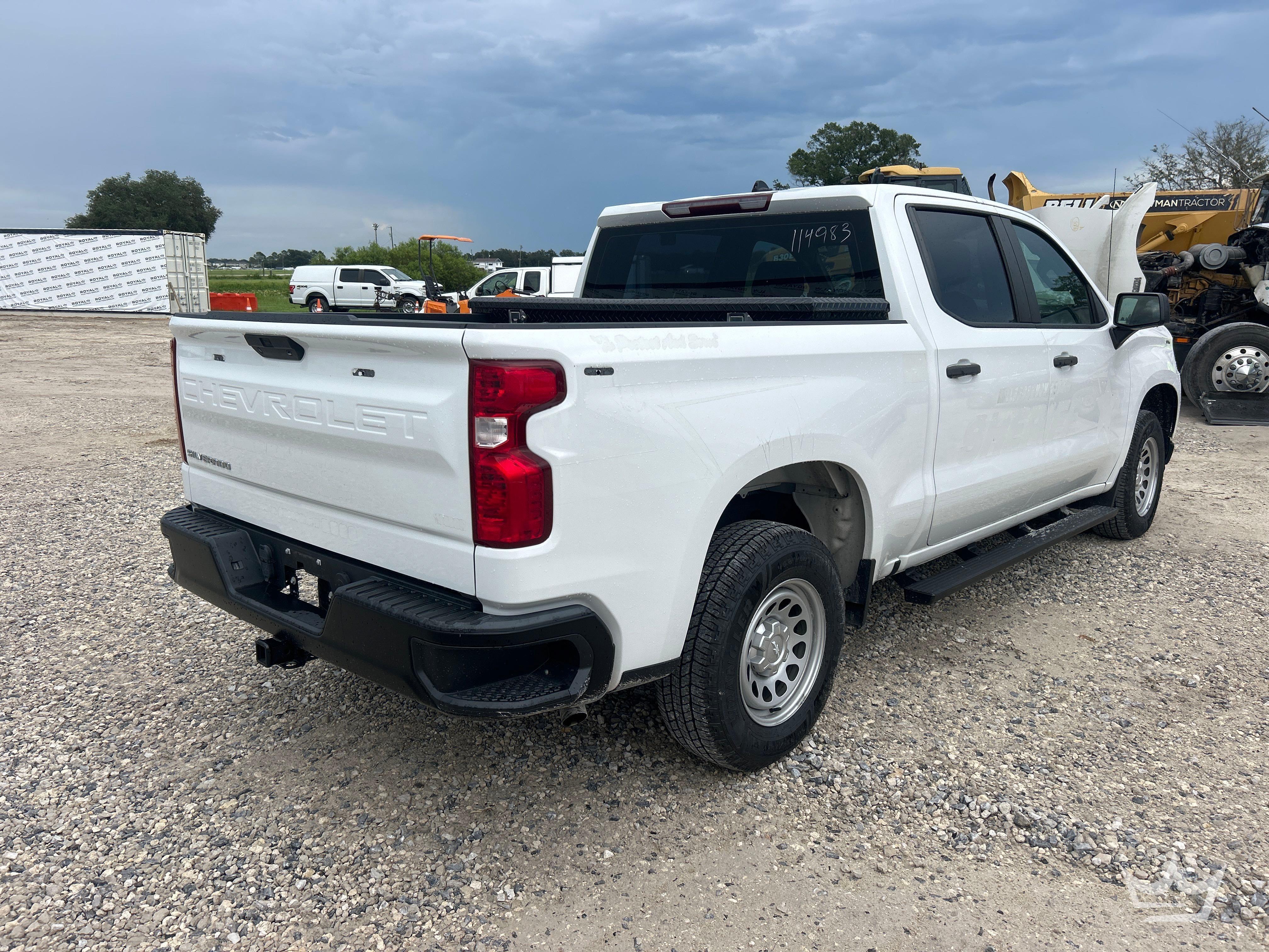 2022 Chevrolet SILVERADO 1500 HD