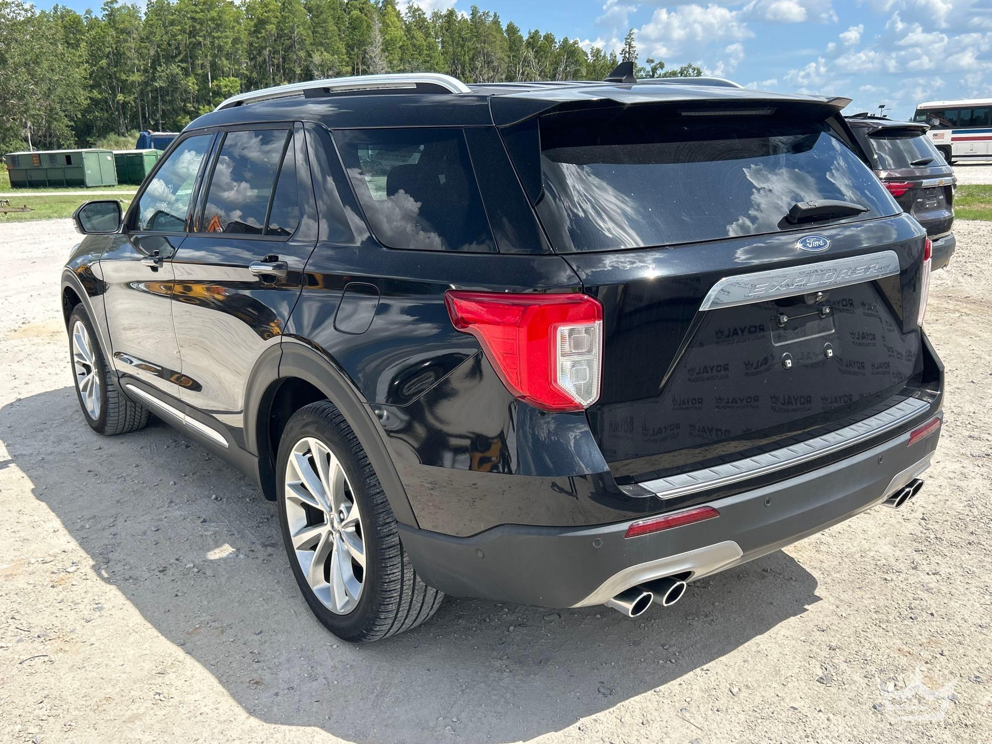 2022 Ford Explorer