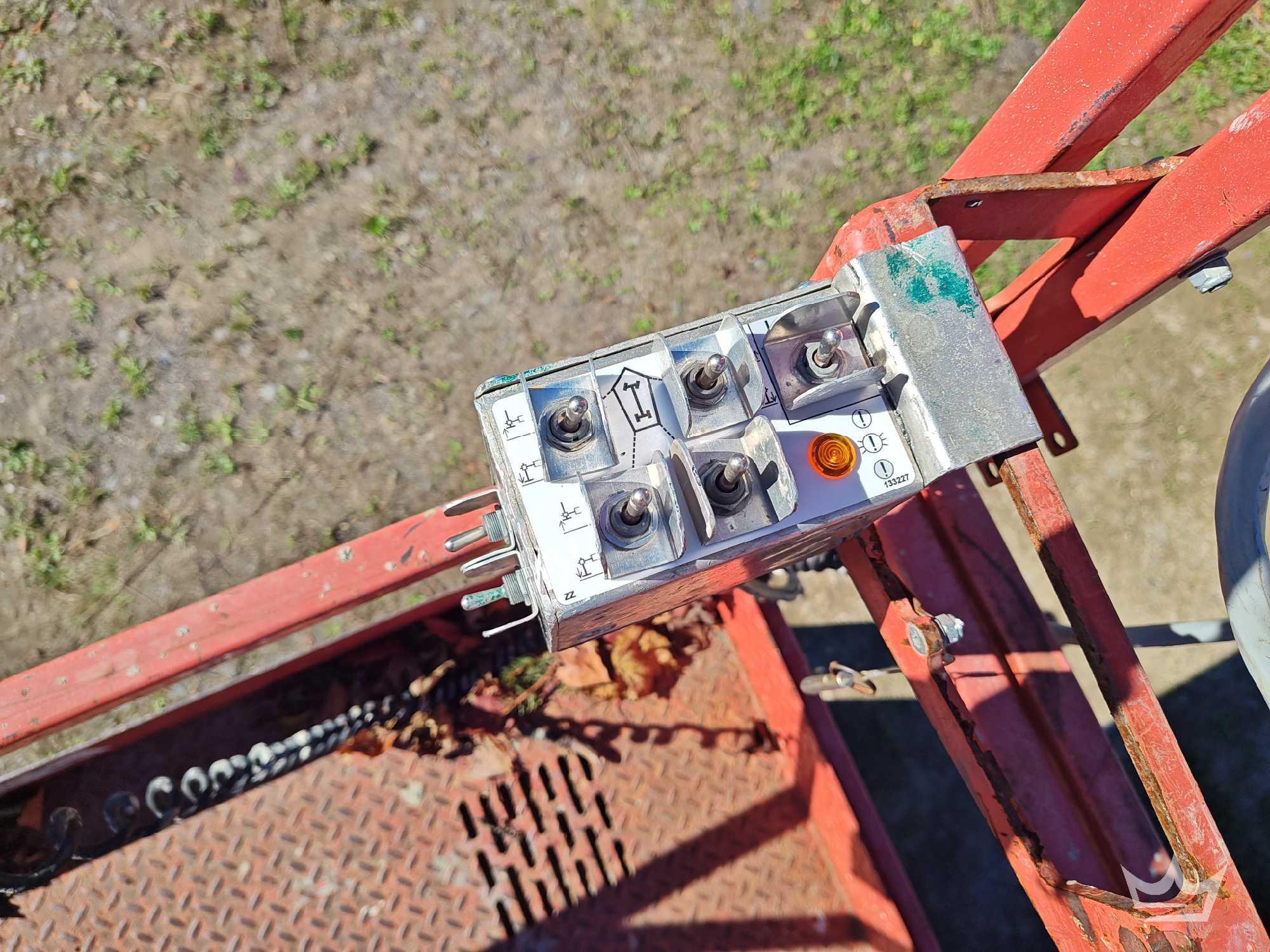 2017 Skyjack SJ9250