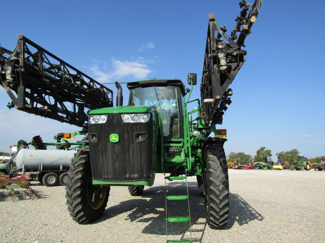 Photo of a 2003 John Deere Windstar