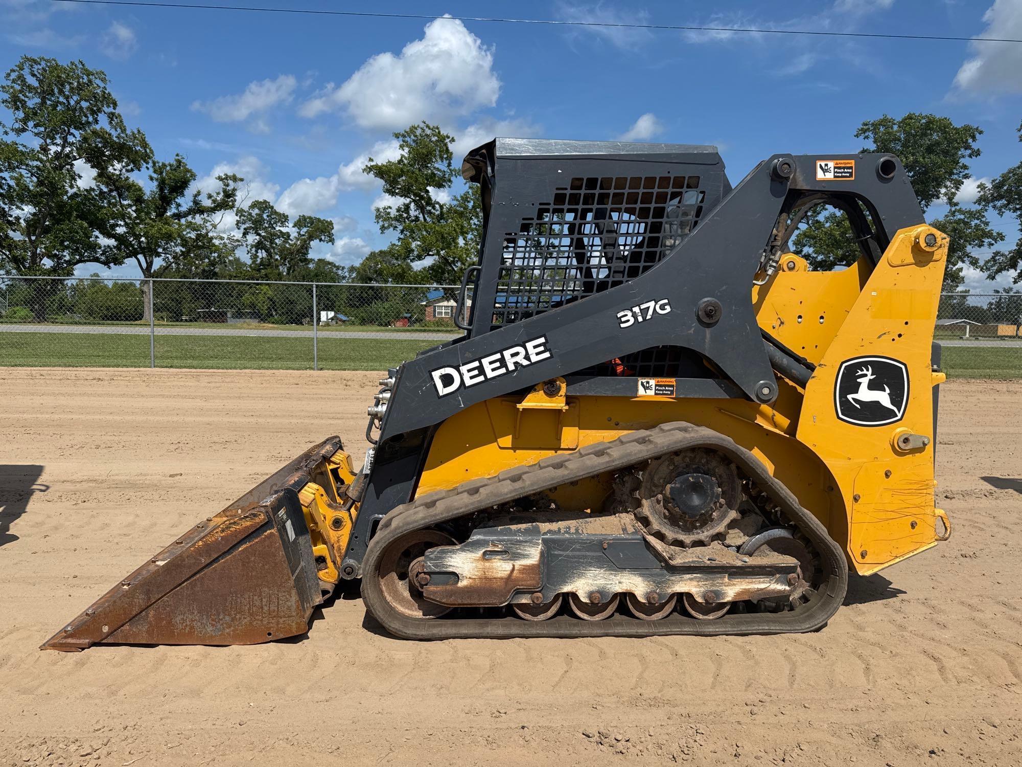 Photo of a 2006 John Deere 317G