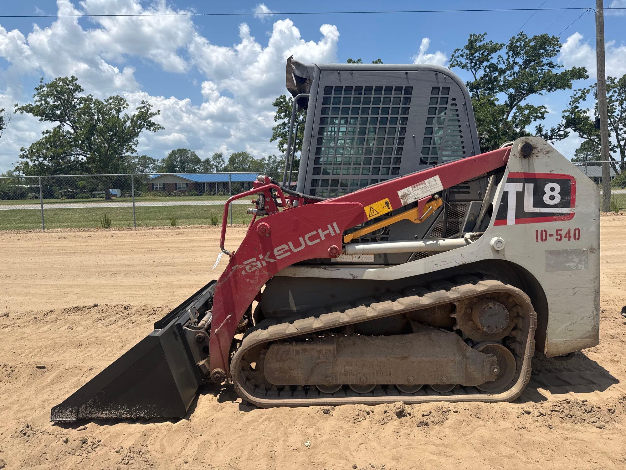 Photo of a 2006 Takeuchi TL8