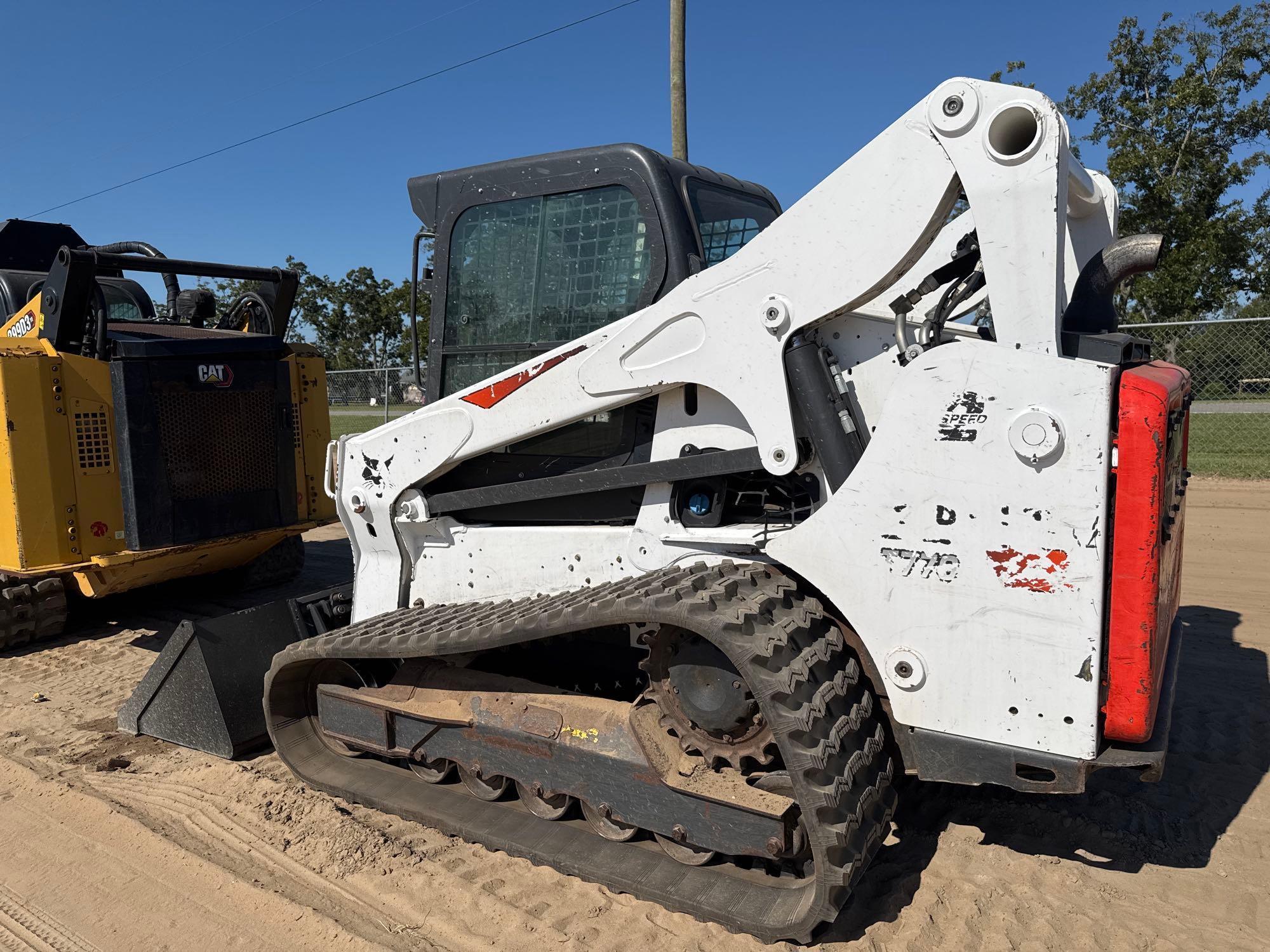 2022 Bobcat T770