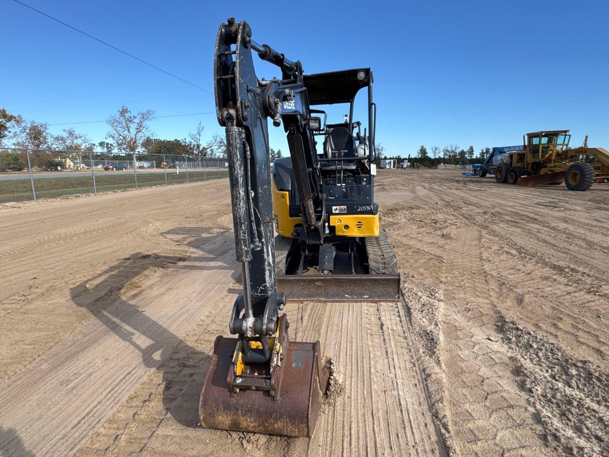 2022 John Deere 302.7DCR For Sale (82628799) from Rebel Auction Co
