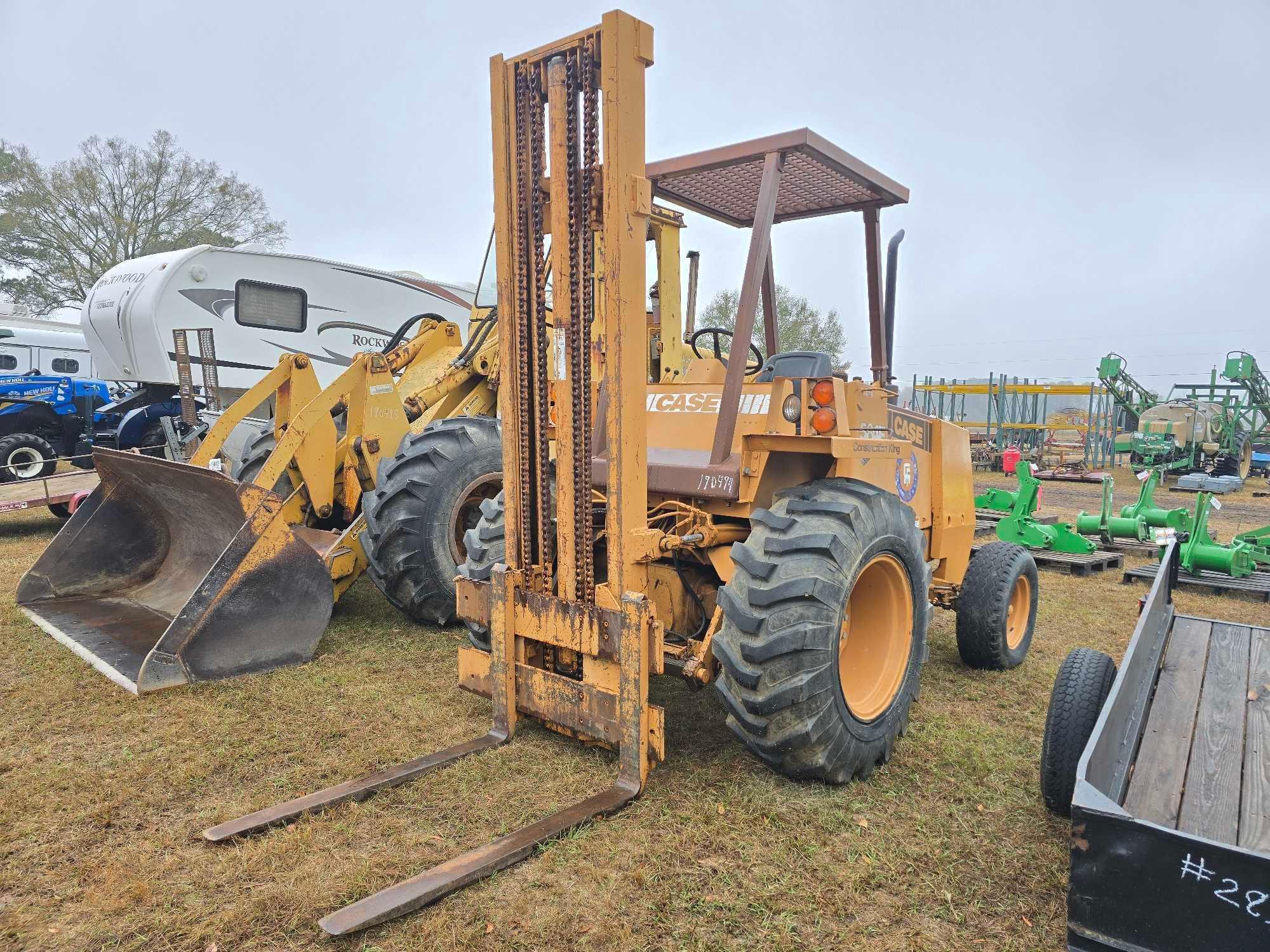 CASE 584E ALL TERRAIN FORKLIFT