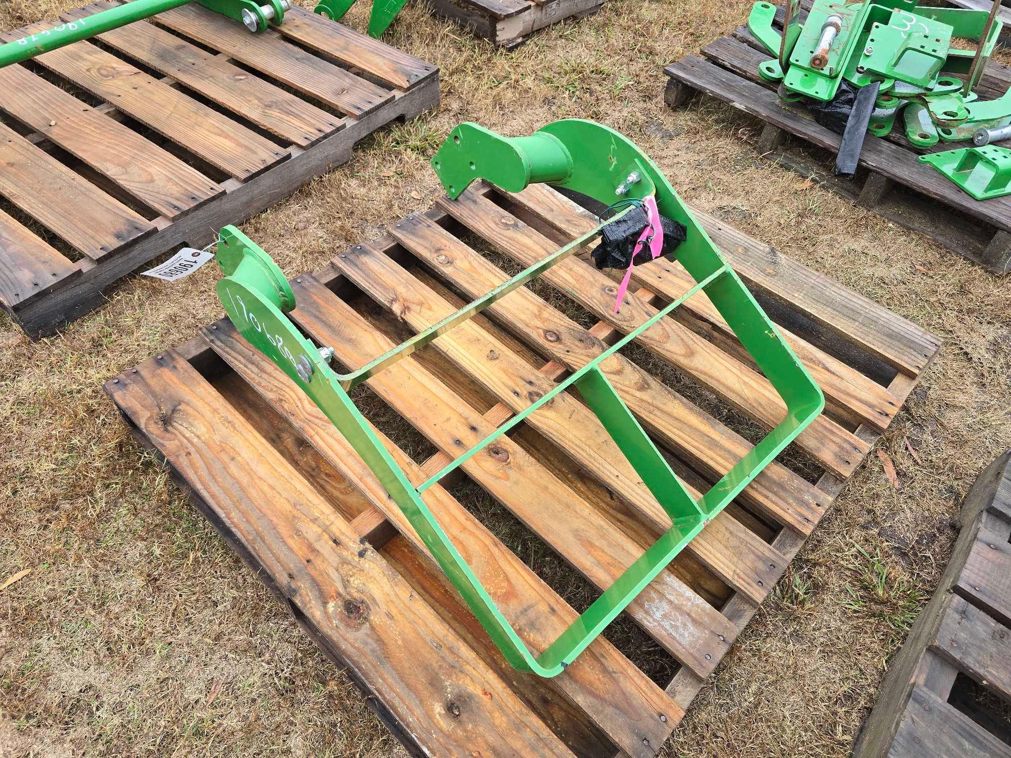 JOHN DEERE GRILL GUARD FOR 5000 SERIES TRACTOR