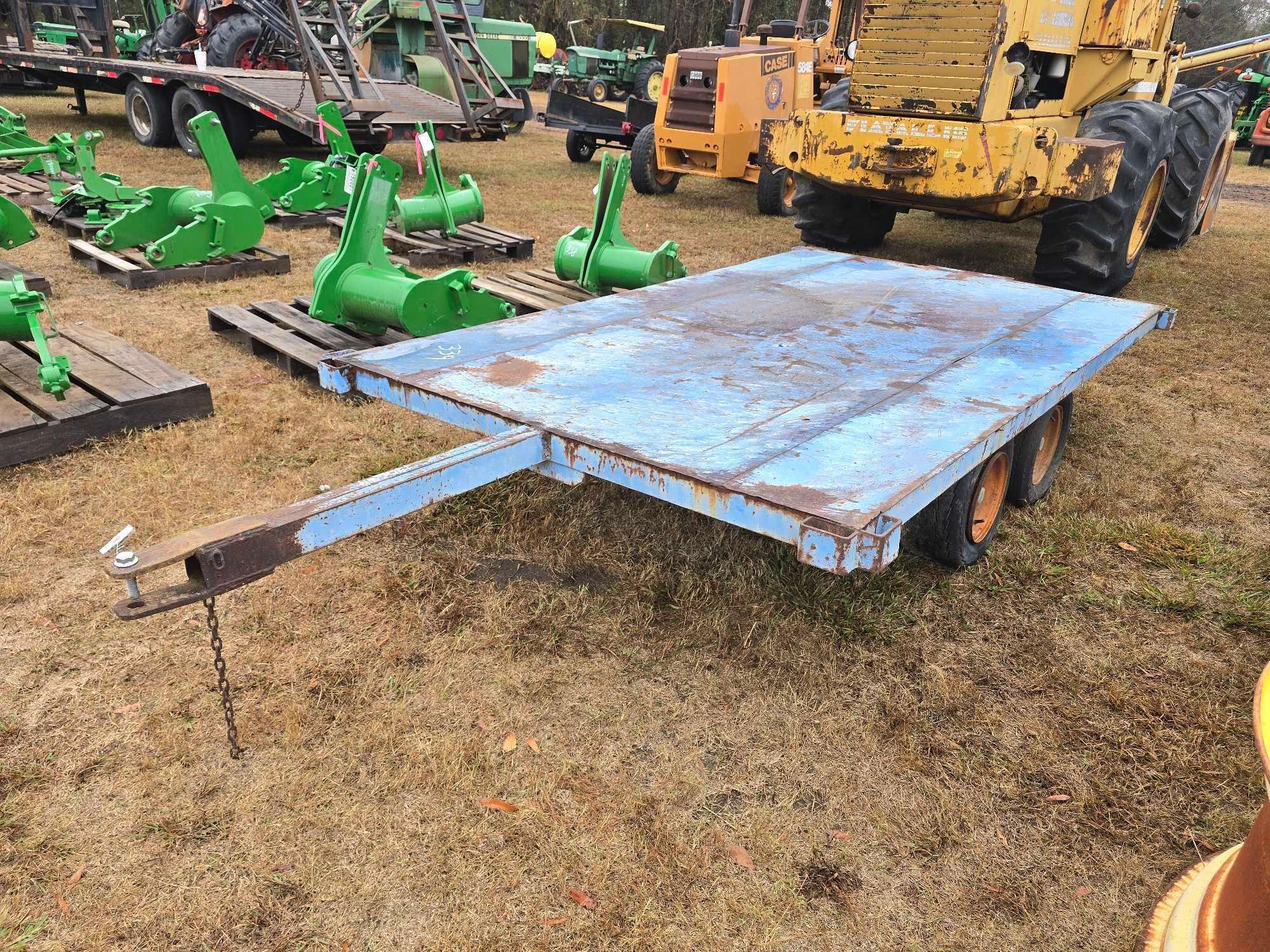 LONG 4-WHEEL BOX TRAILER