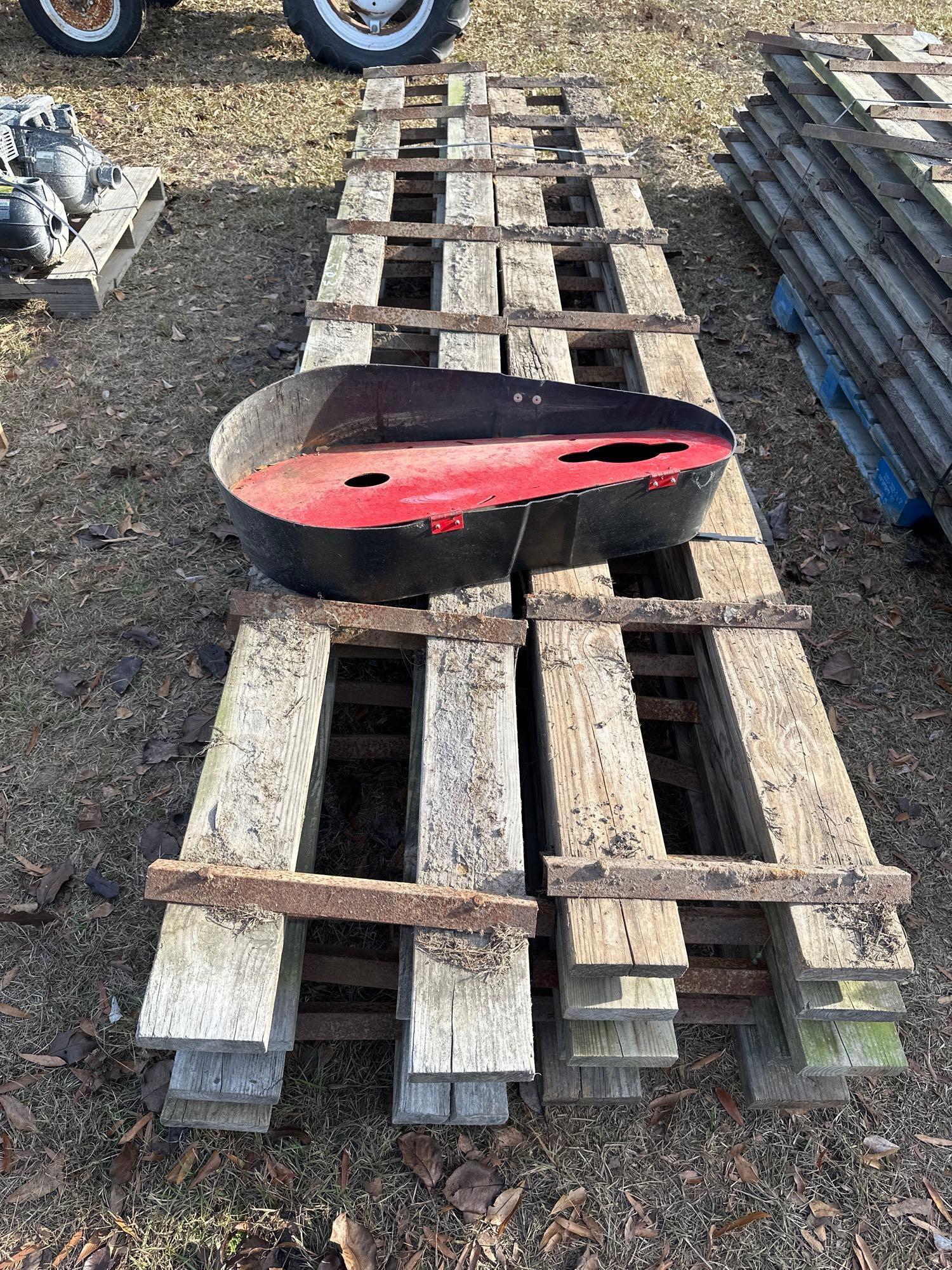 PALLET OF LANDING MATS