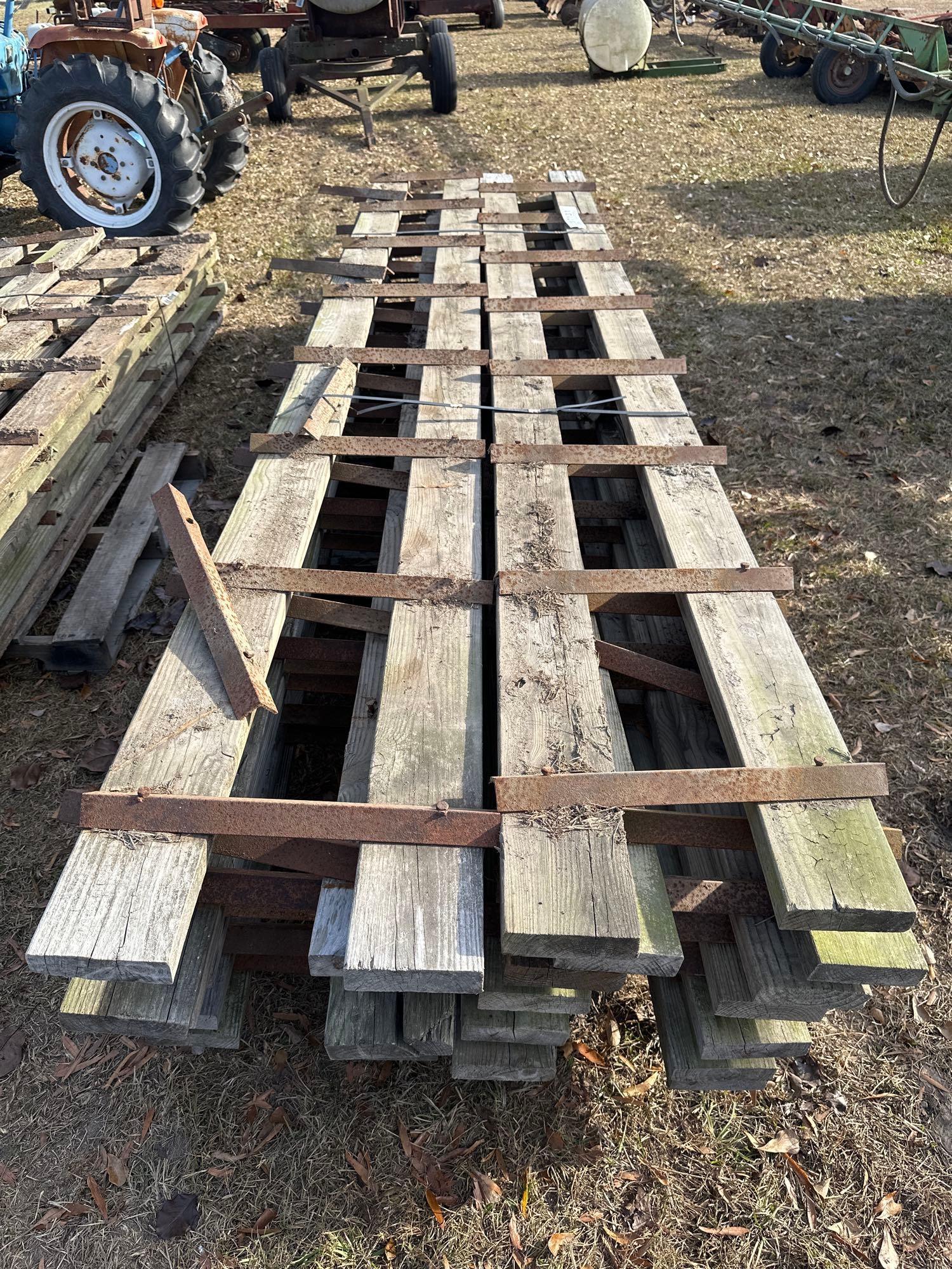 PALLET OF LANDING MATS