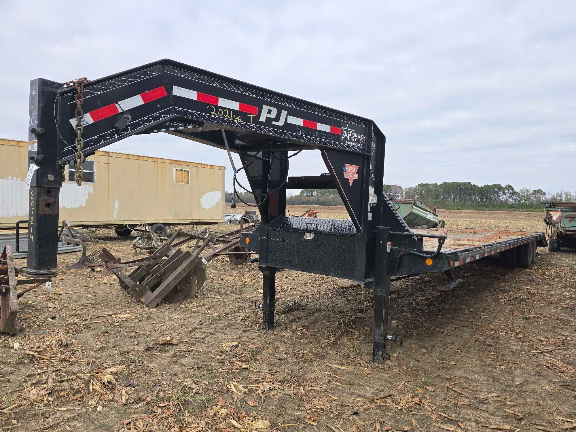 2021 P&J 40' GOOSENECK TRAILER