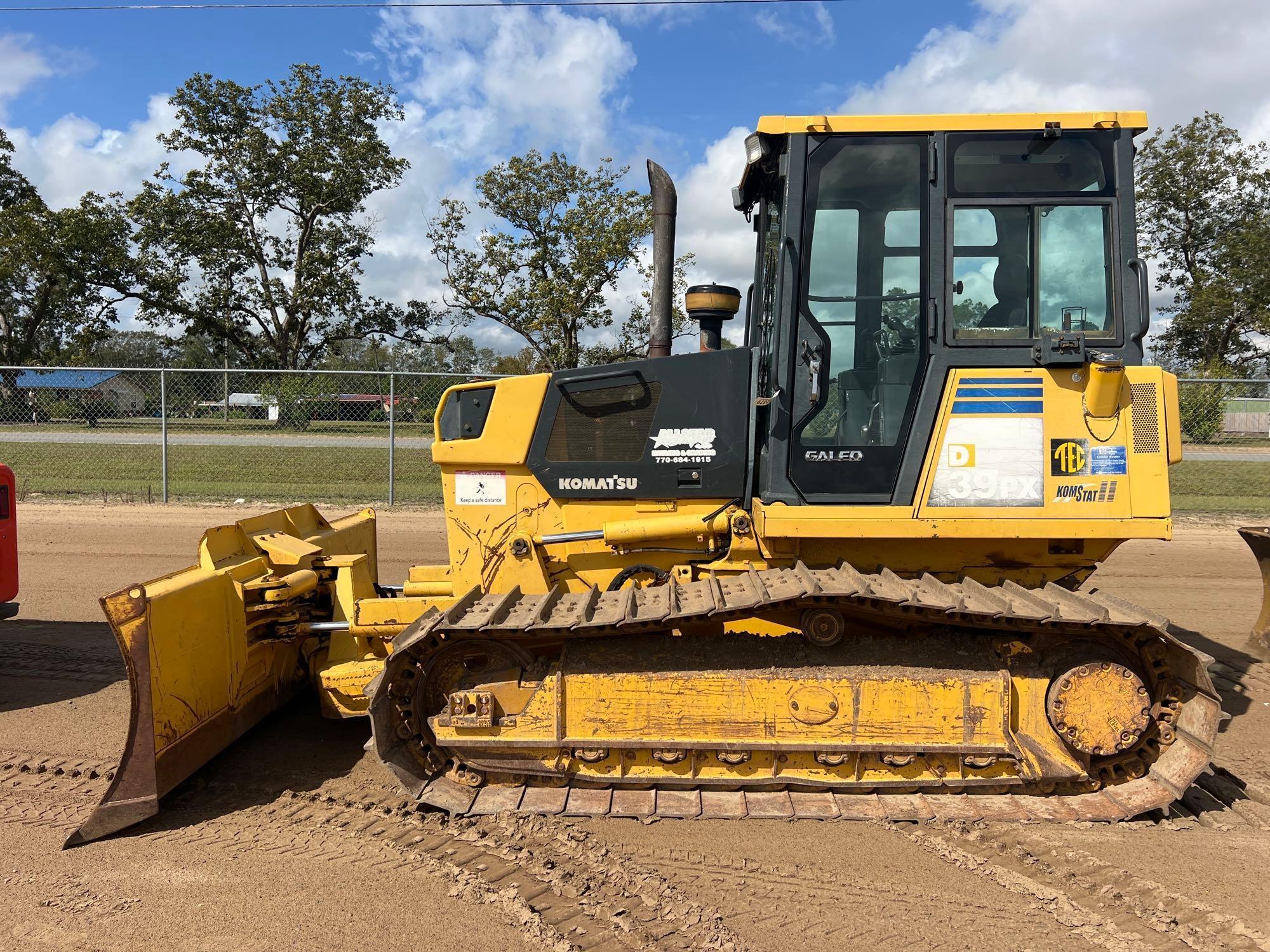 2005 KOMATSU GALEO D39PX-21 CRAWLER DOZER