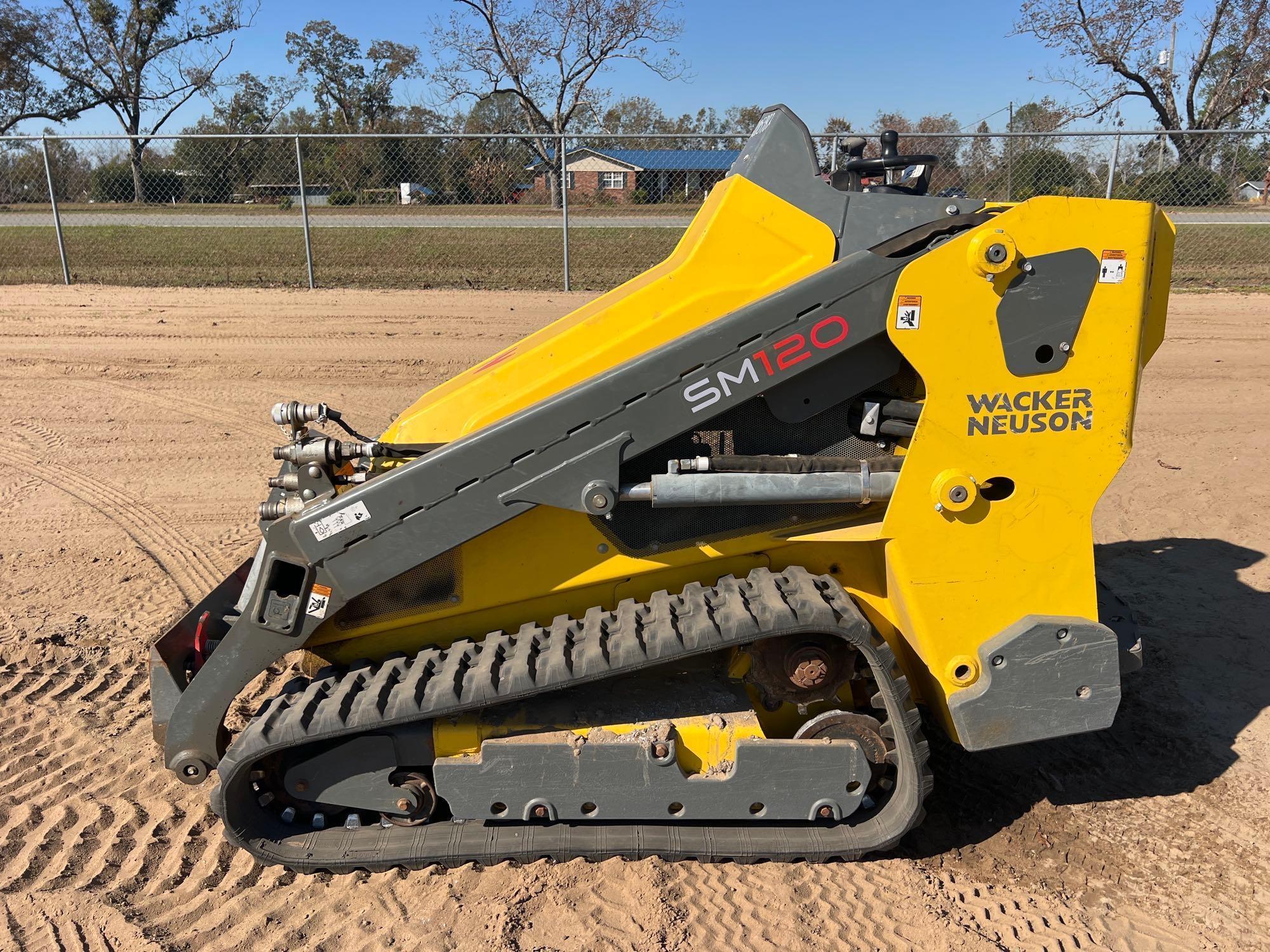 WACKER NEUSON SM120 STAND ON SKID STEER