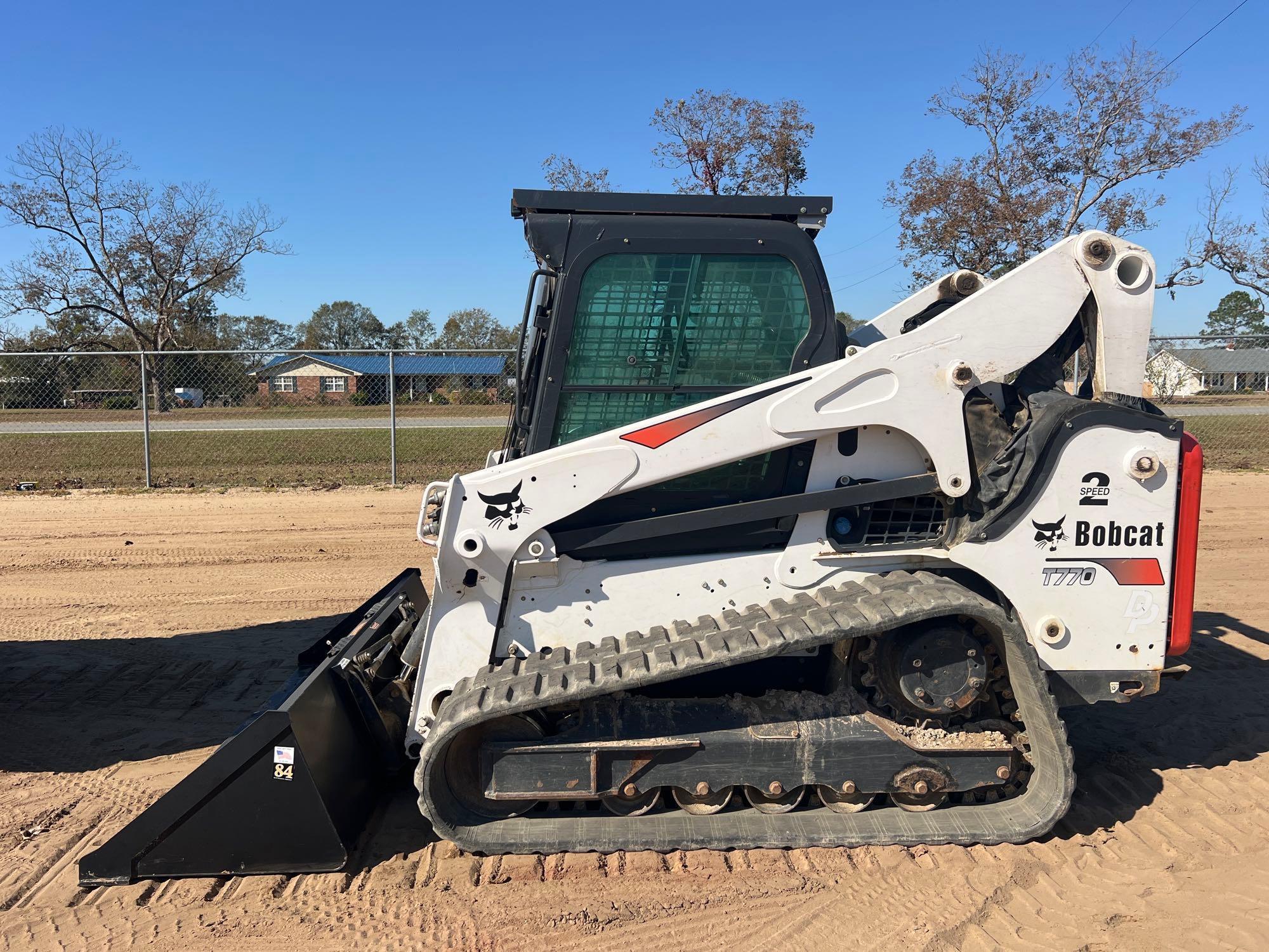 2017 BOBCAT T770 SKID STEER