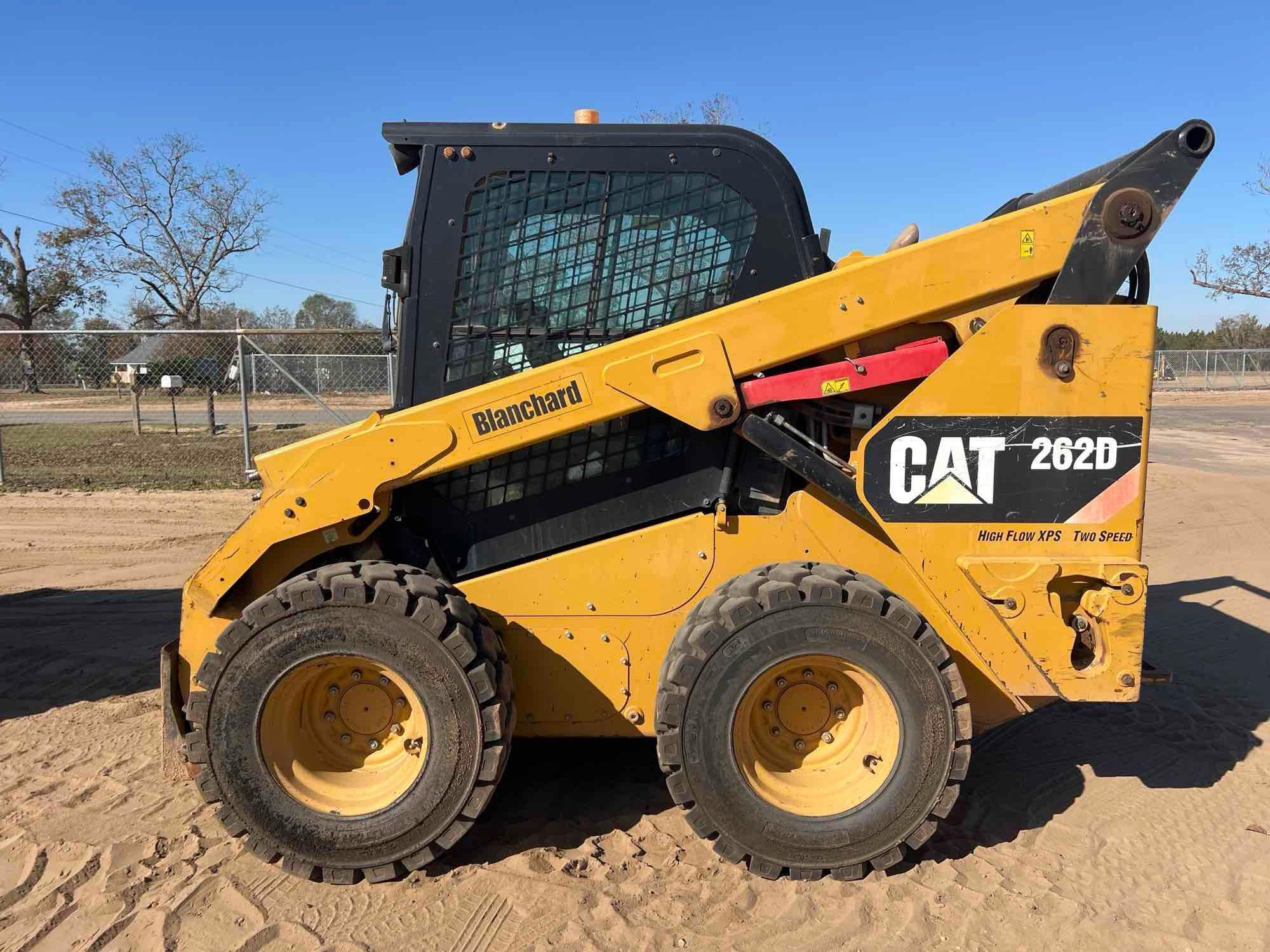 2016 CATERPILLAR 262D SKID STEER