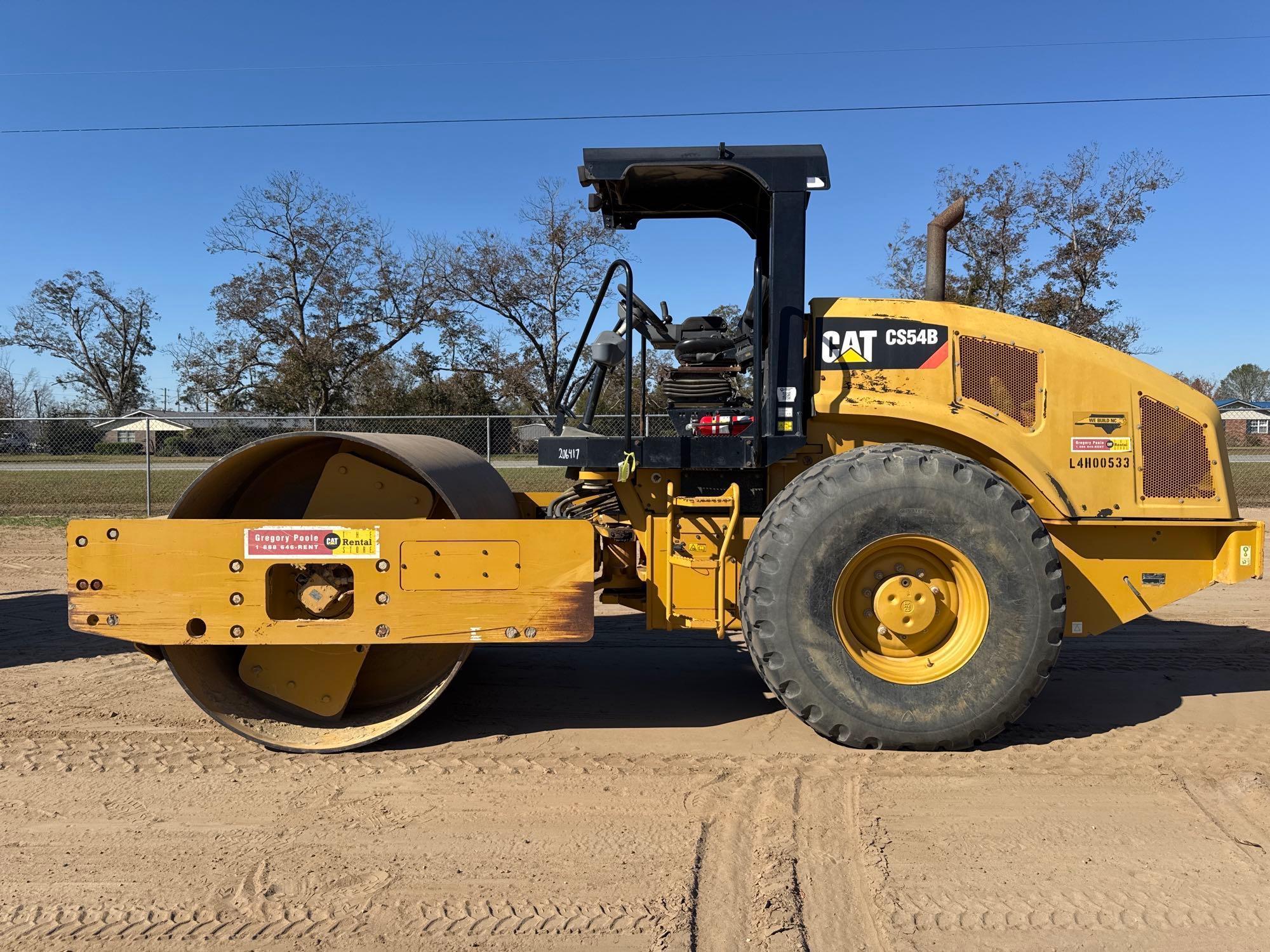 2001 Caterpillar CB54B