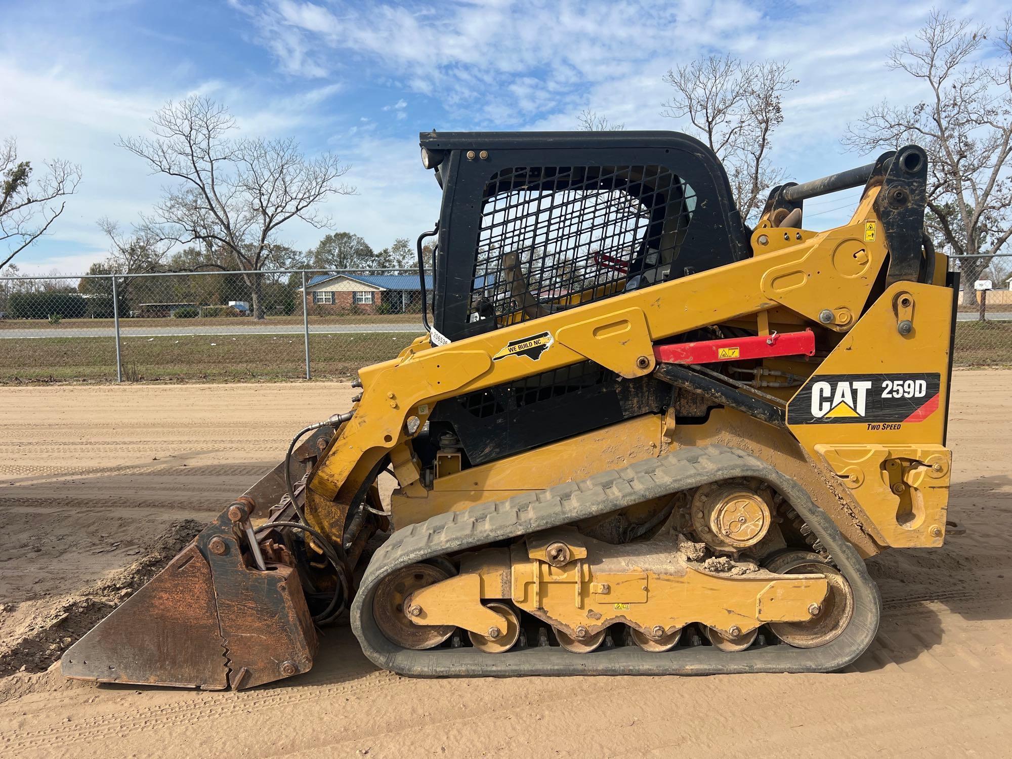 2019 CATERPILLAR 259D SKID STEER