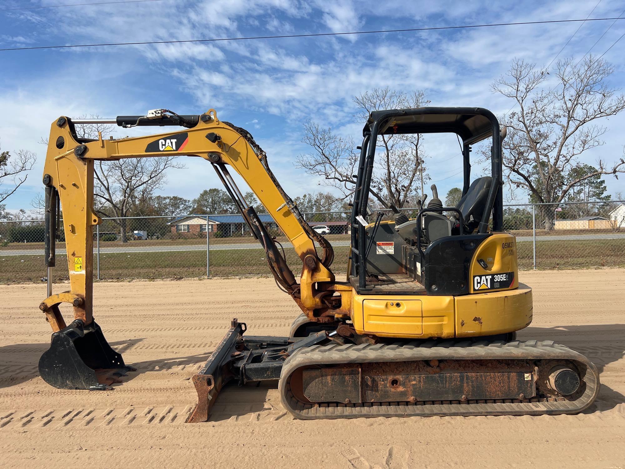 2019 CATERPILLAR 305E2 CR EXCAVATOR