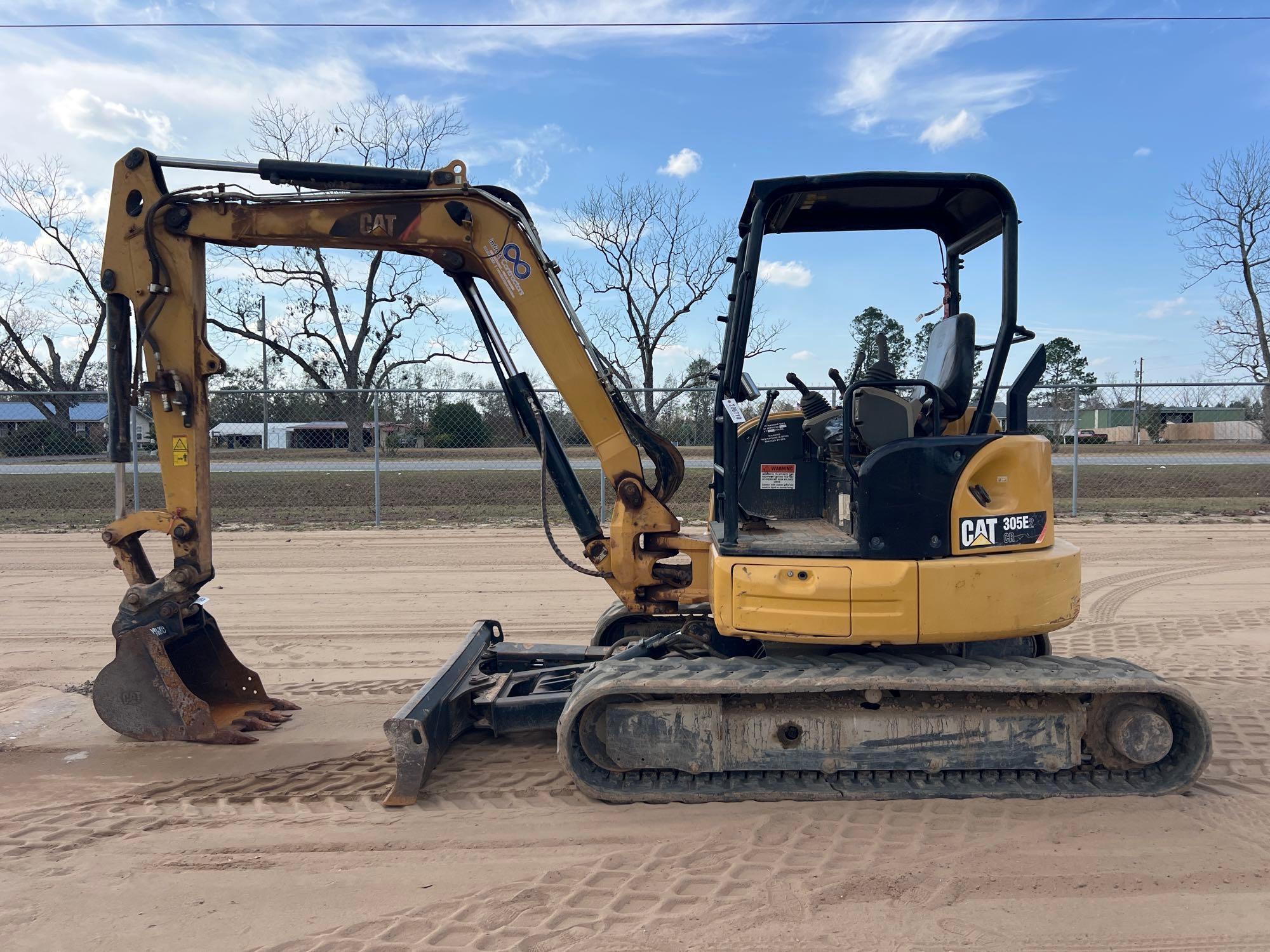 2017 CATERPILLAR 305E2 CR EXCAVATOR