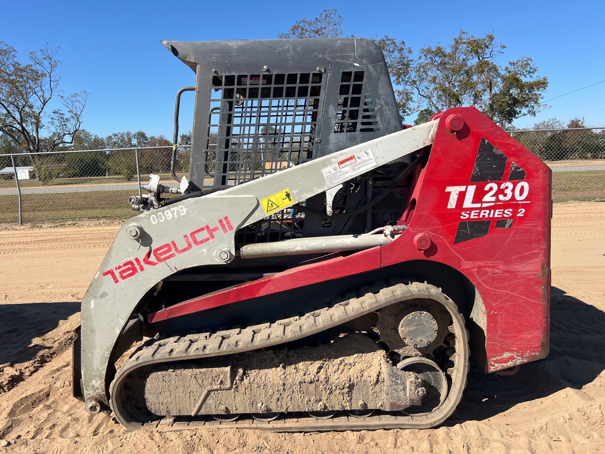 2012 TAKEUCHI TL230 SERIES 2 SKID STEER