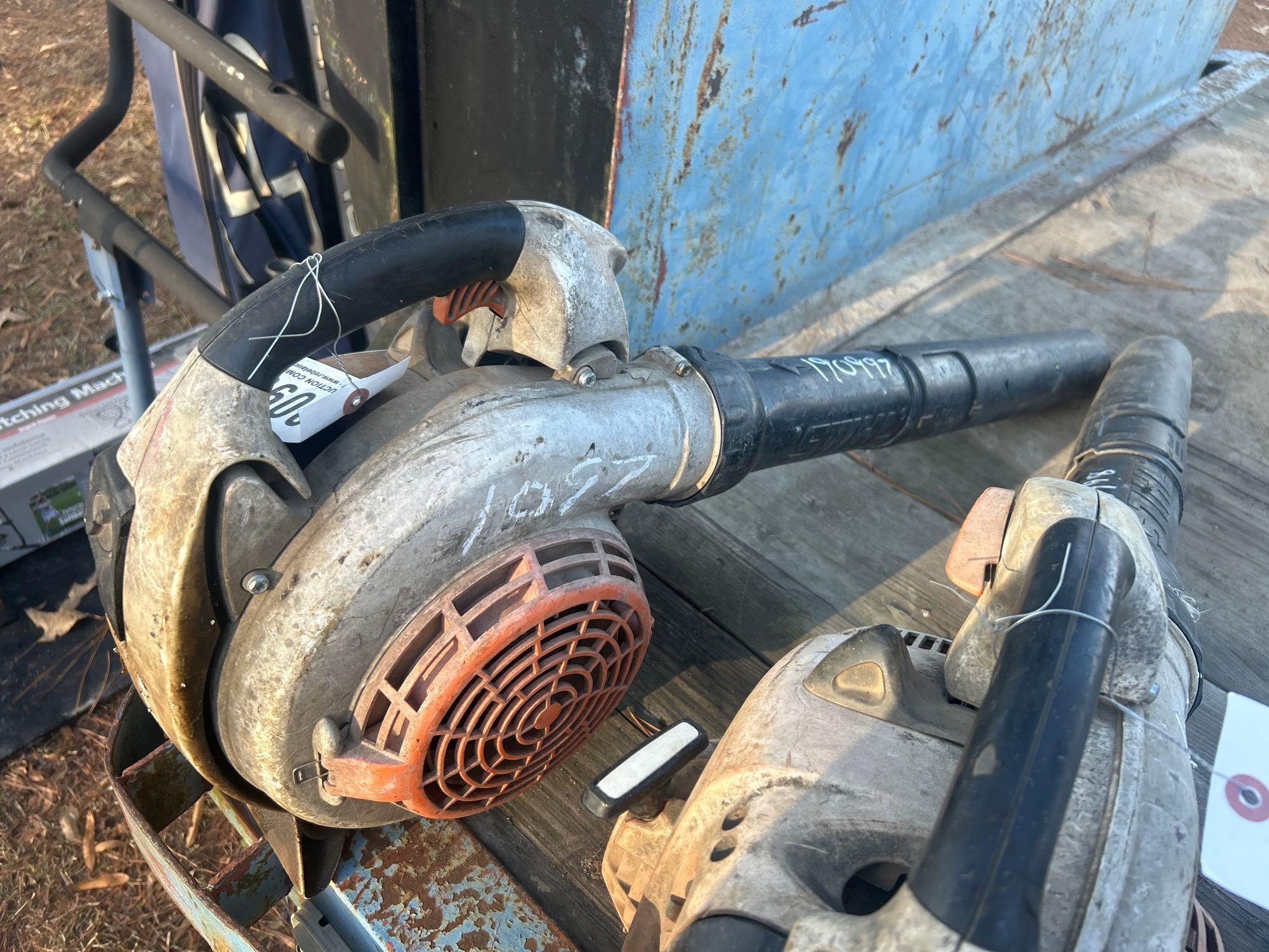 STIHL GAS POWERED HAND HELD BLOWER