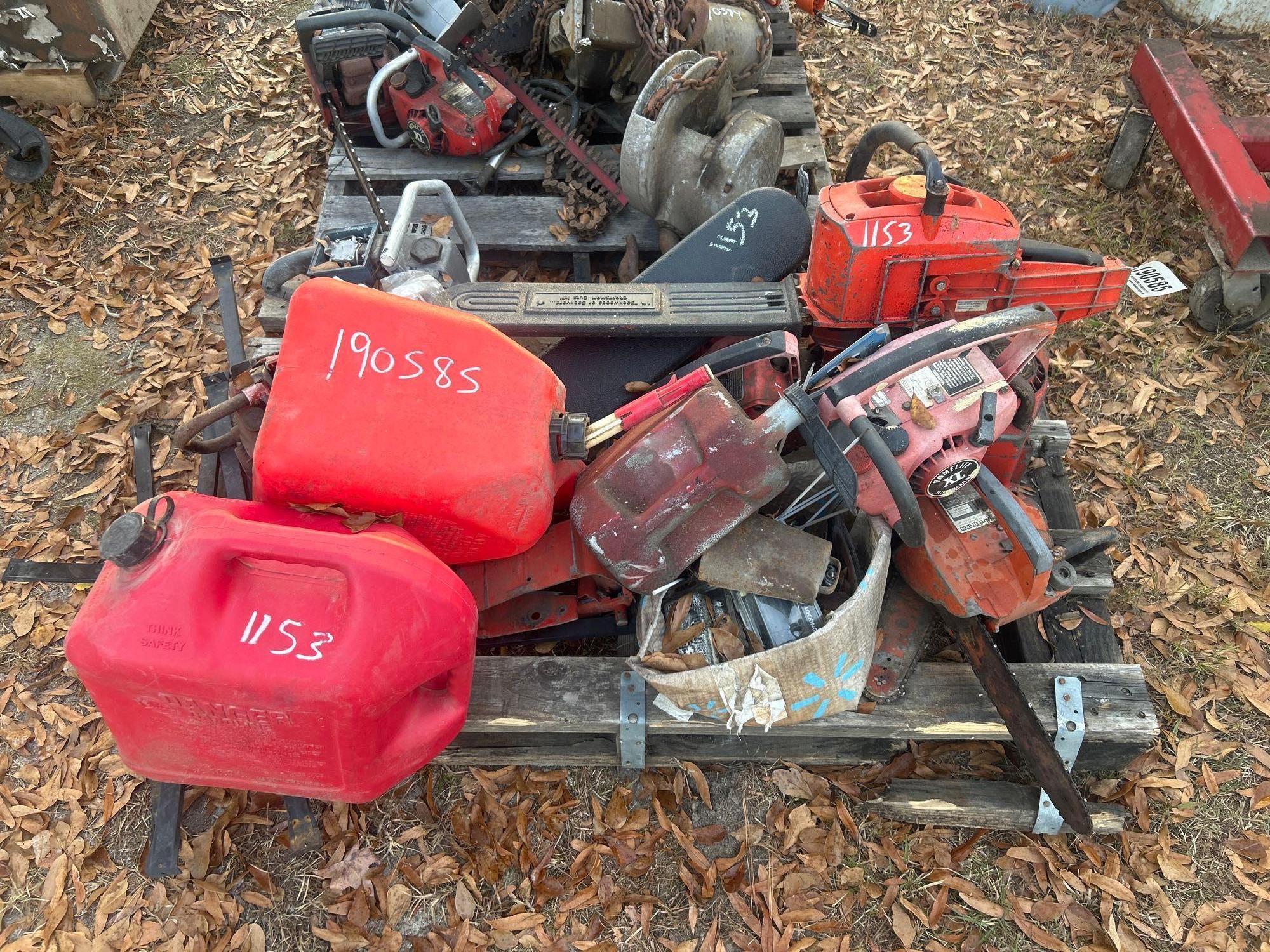 PALLET OF CHAINSAW PARTS