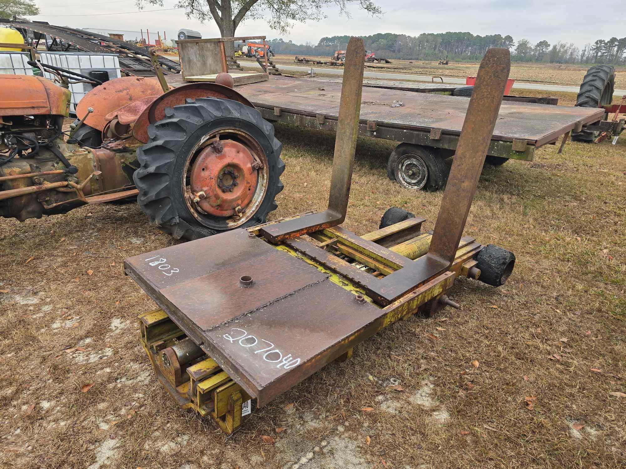 CLARK FORKLIFT MAST W/ 3PT HITCH