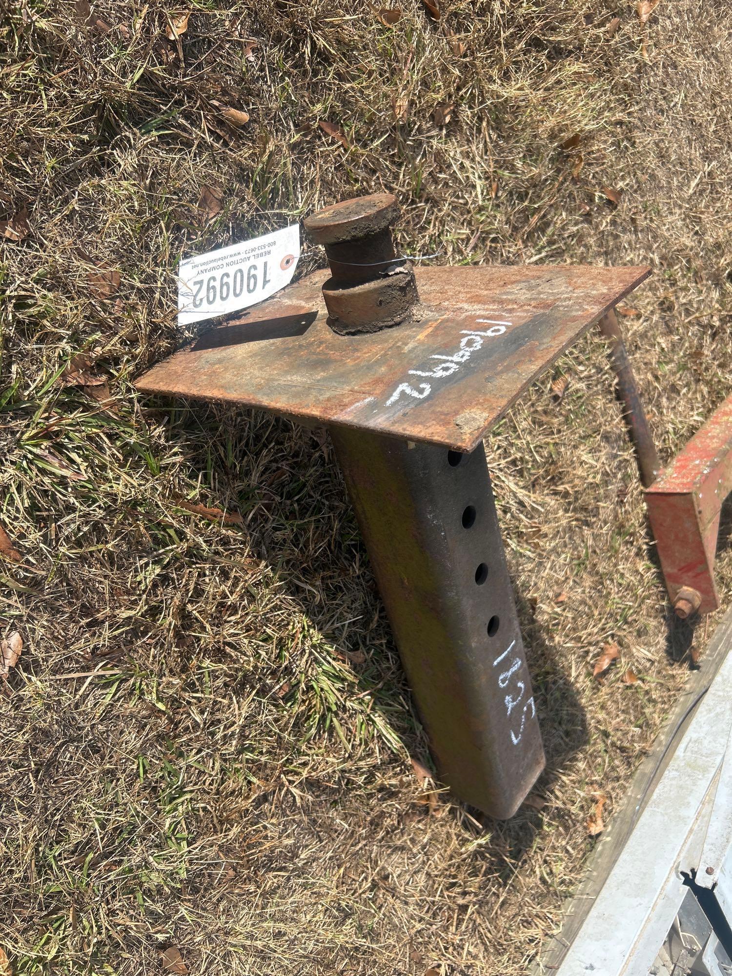 5TH WHEEL SLEEVE FOR GOOSENECK TRAILER