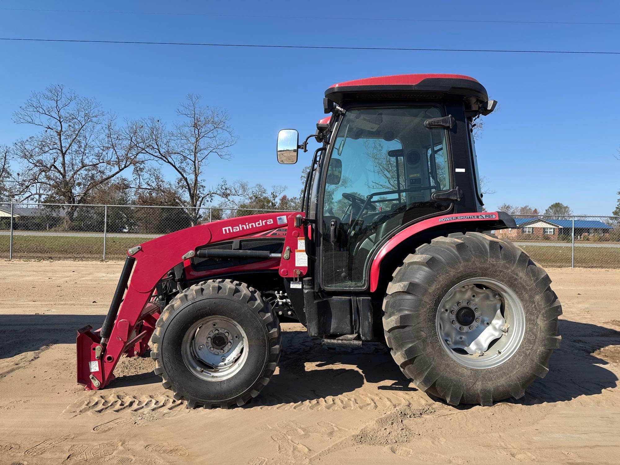 MAHINDRA 3650P TRACTOR