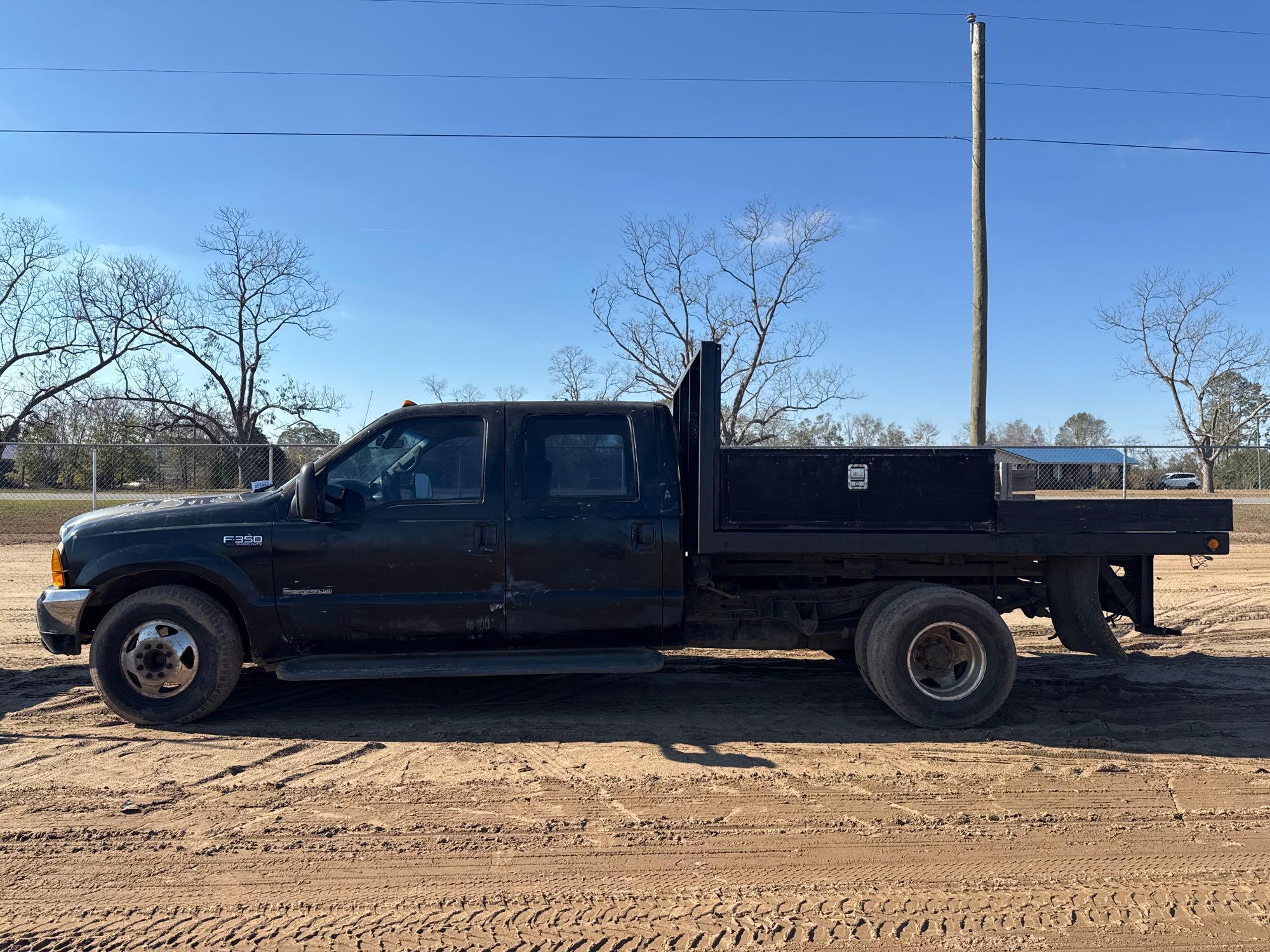 2000 FORD F-350XL SUPER DUTY FLATBED TRUCK