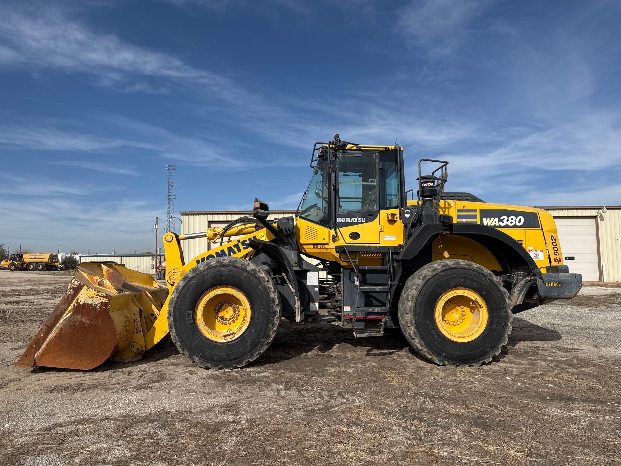 KOMATSU WA380-8 WHEEL LOADER