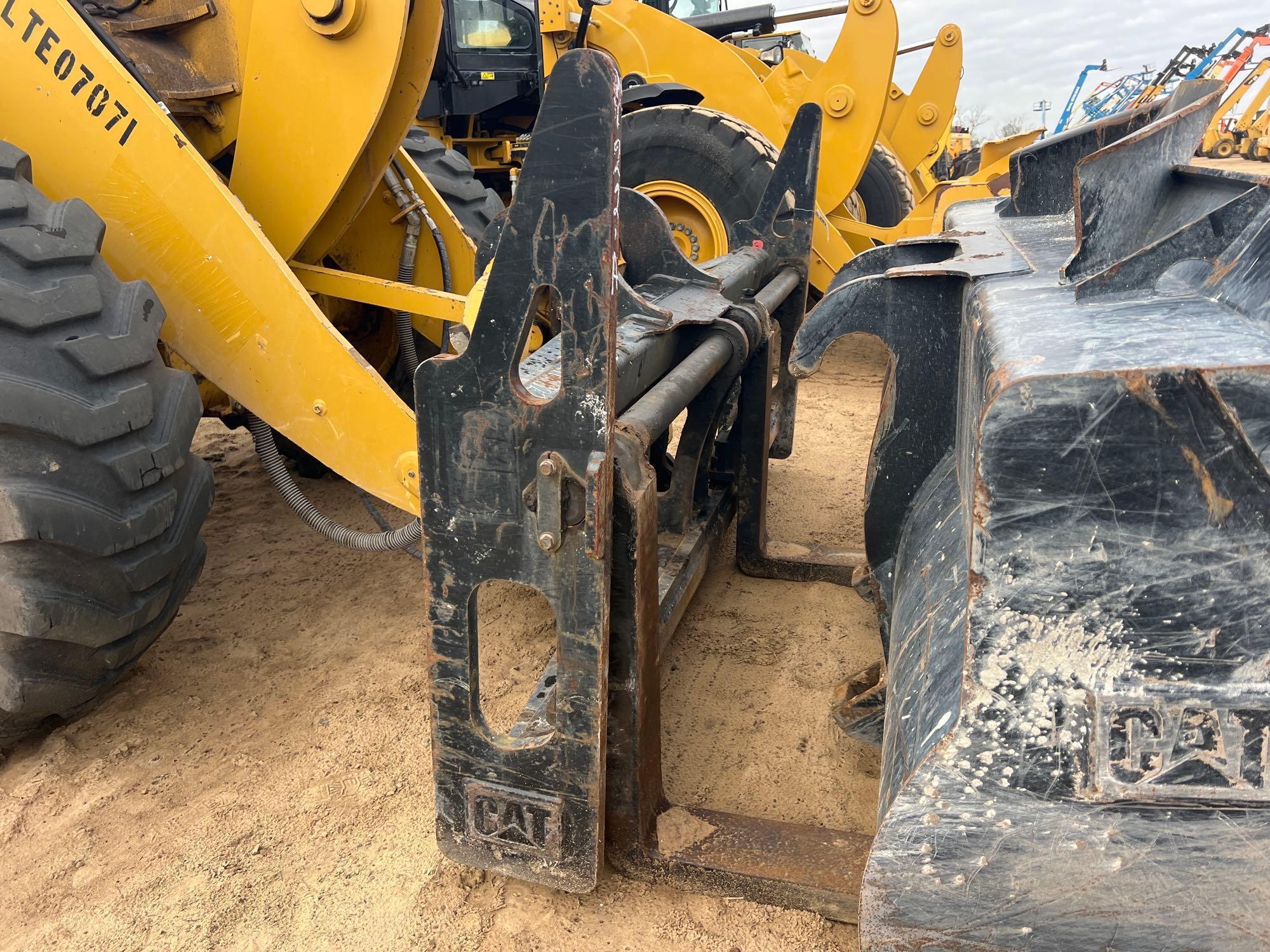 2021 CATERPILLAR 926M WHEEL LOADER