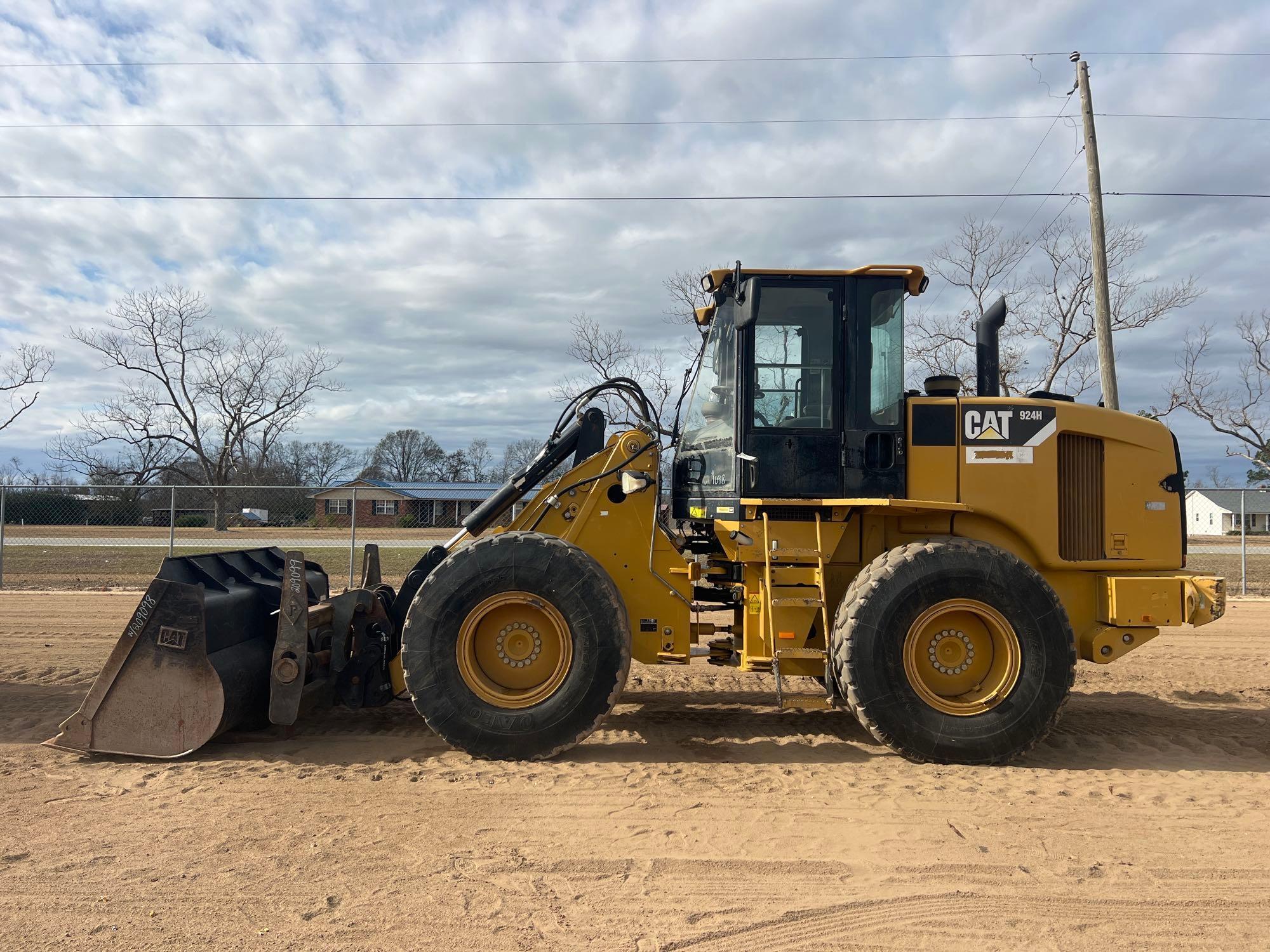 2011 CATERPILLAR 924H WHEEL LOADER