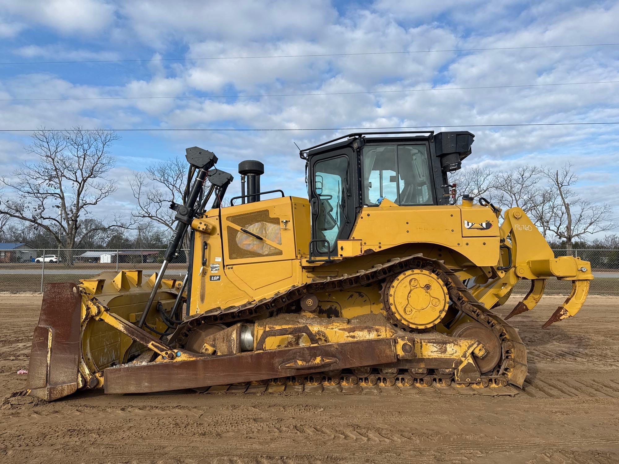 2020 CATERPILLAR D6 LGP CRAWLER DOZER