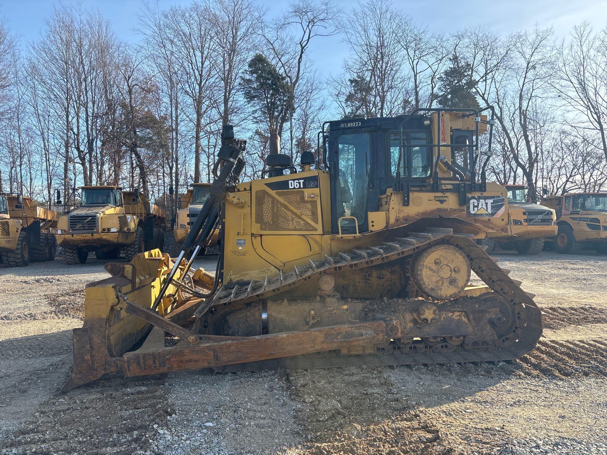 2017 CATERPILLAR D6T LGP CRAWLER DOZER