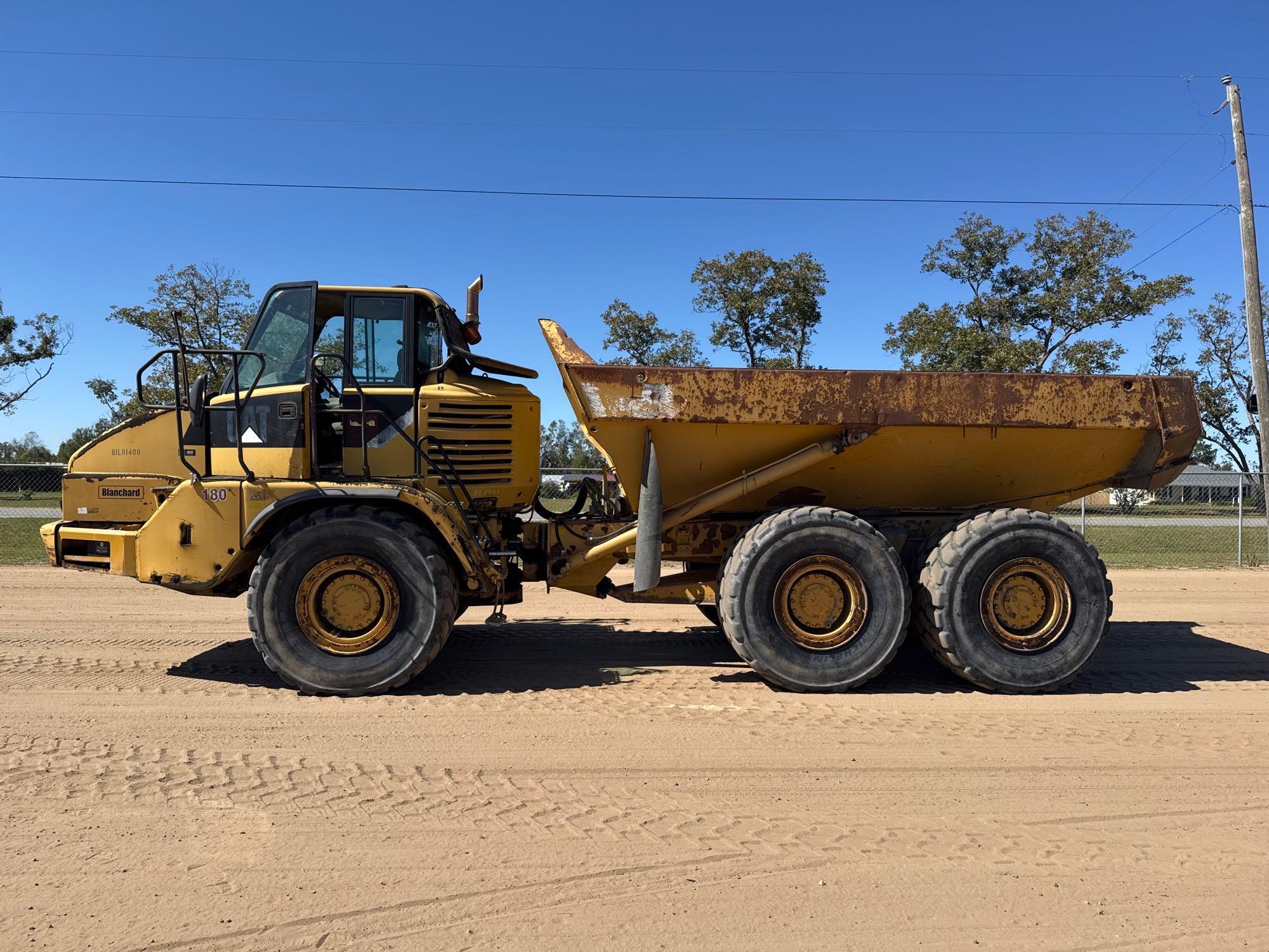 2007 CATERPILLAR 725 OFF ROAD DUMP TRUCK