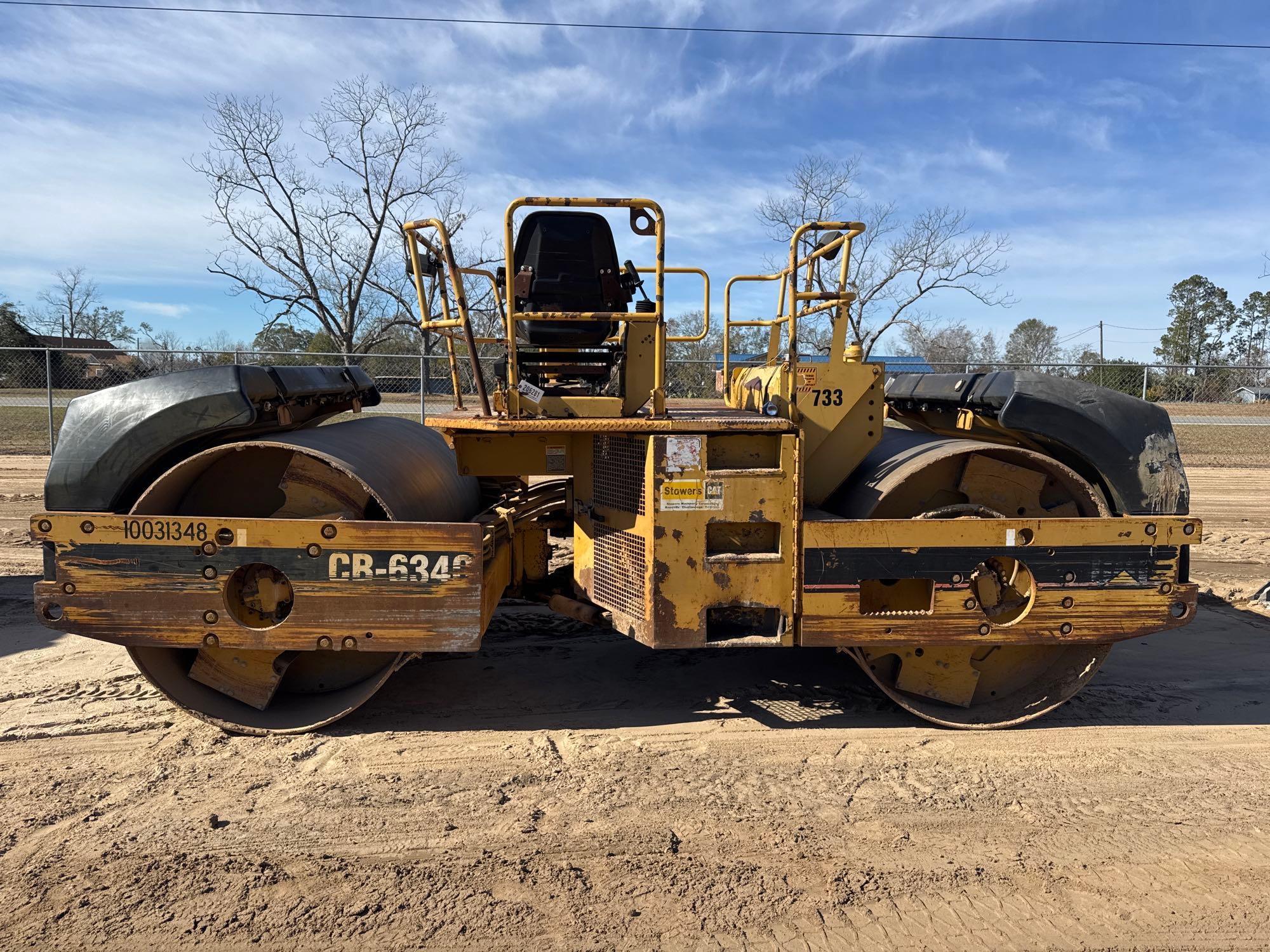 2001 Caterpillar CB-634C