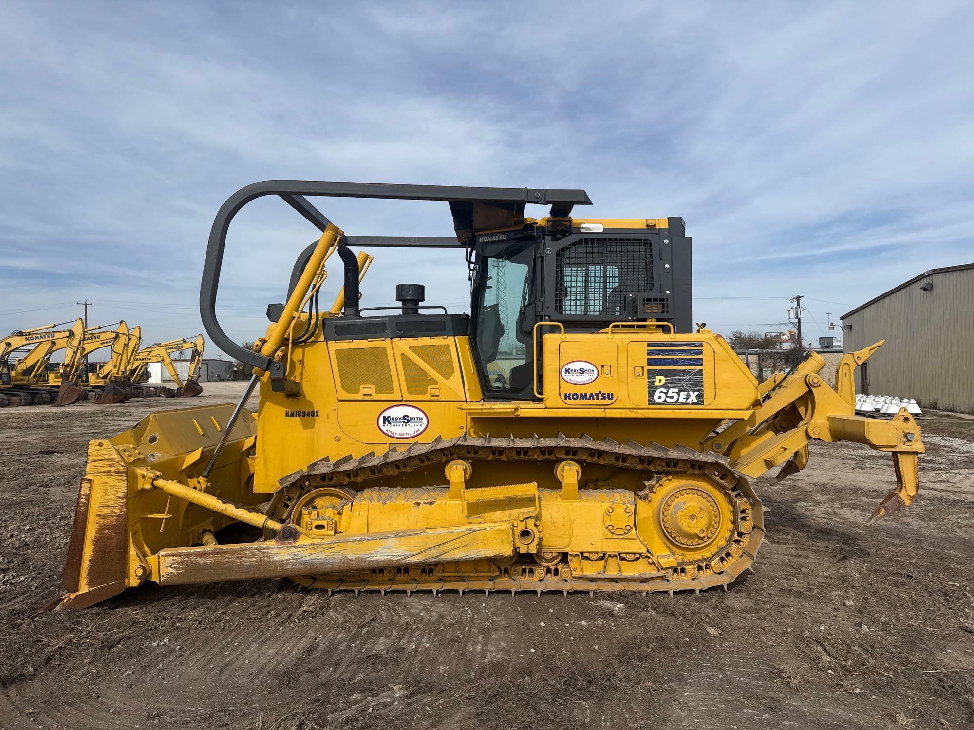 2016 KOMATSU D65EX-18 CRAWLER DOZER
