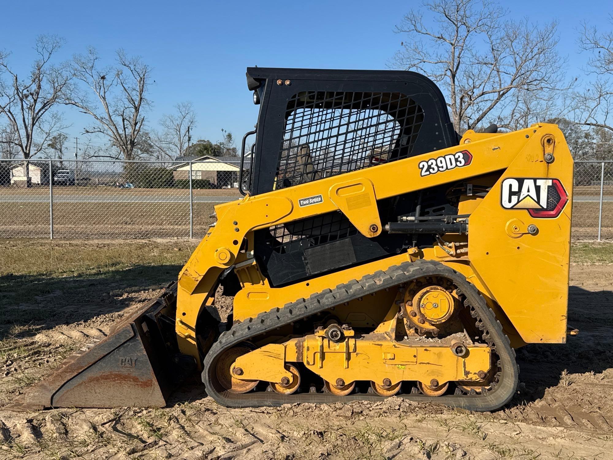 2019 CATERPILLAR 239D3 SKID STEER