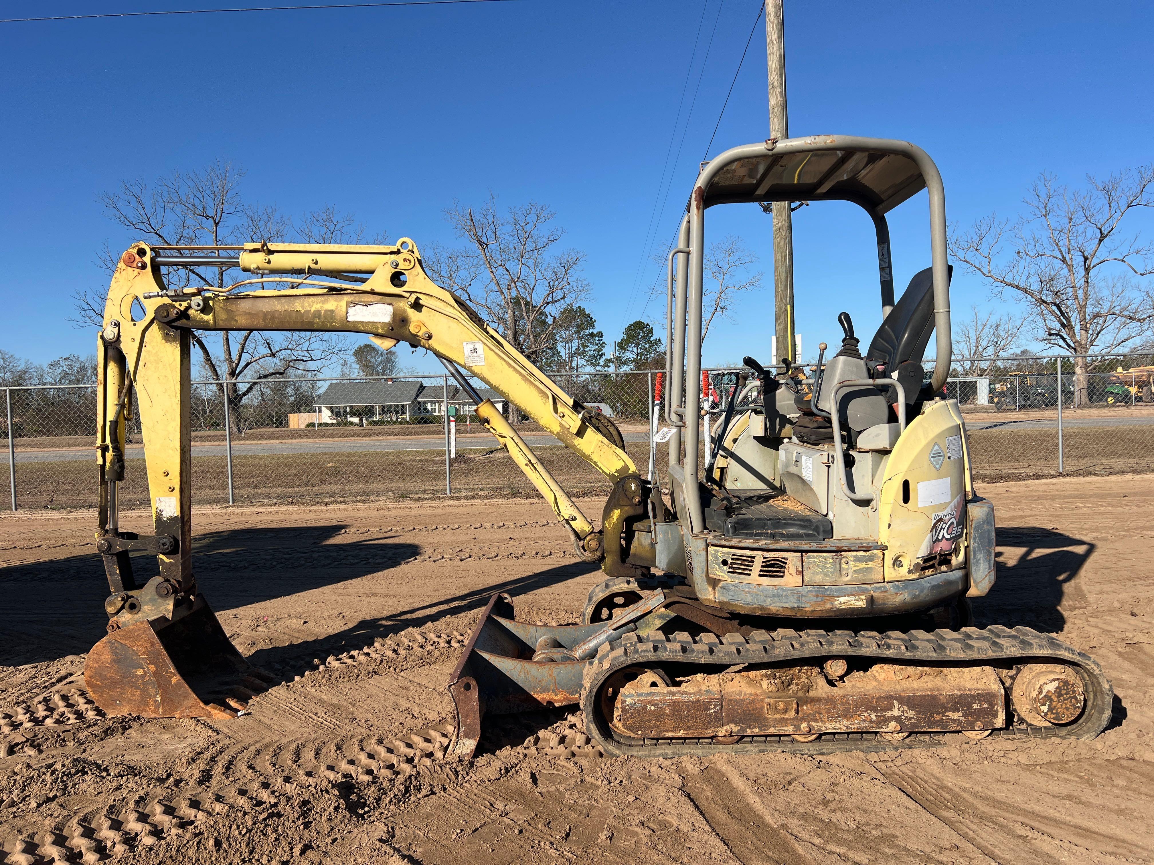 YANMAR VIO35-5 UNIVERSAL EXCAVATOR