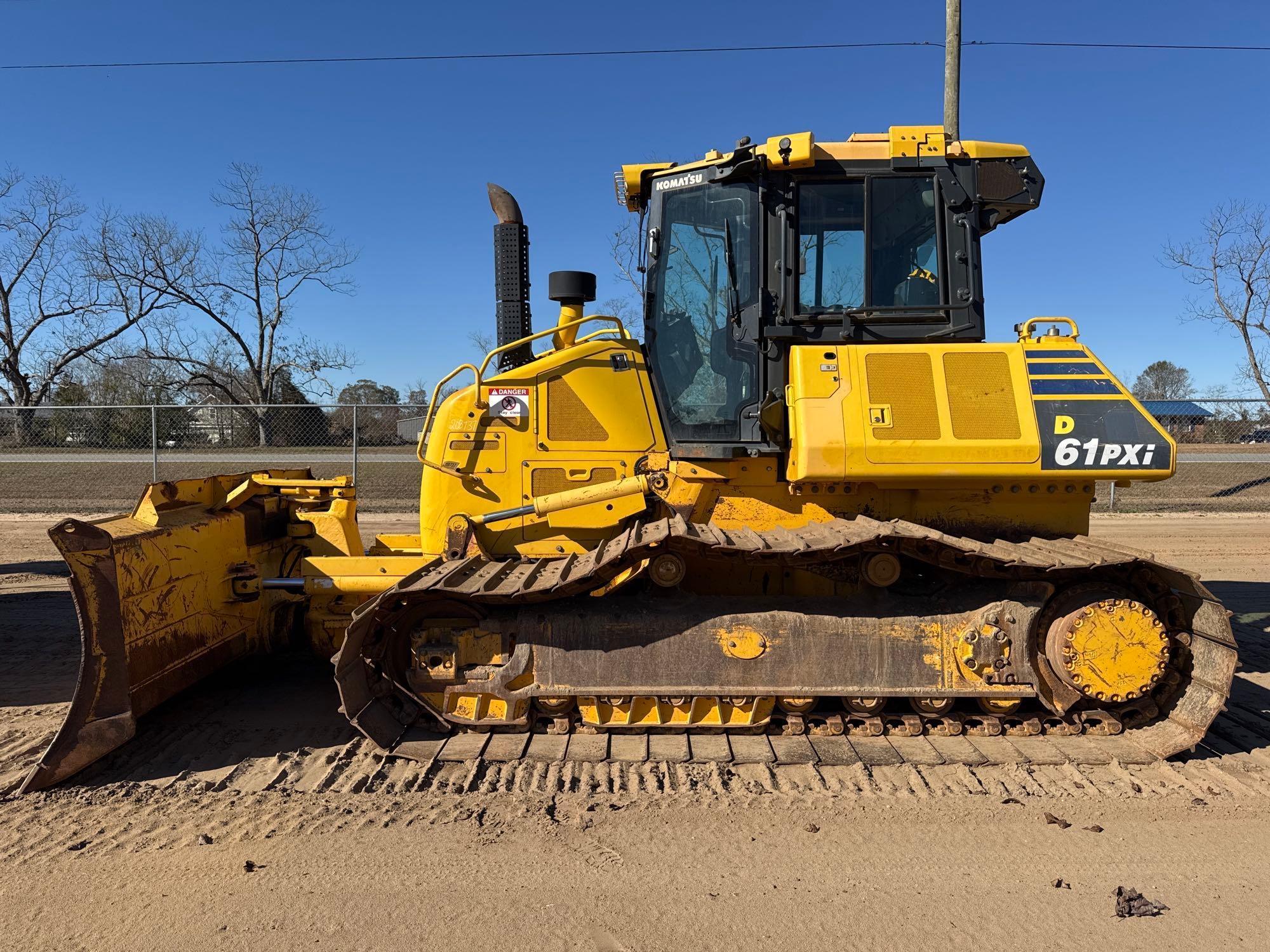 2019 KOMATSU D61PXI-24 CRAWLER DOZER