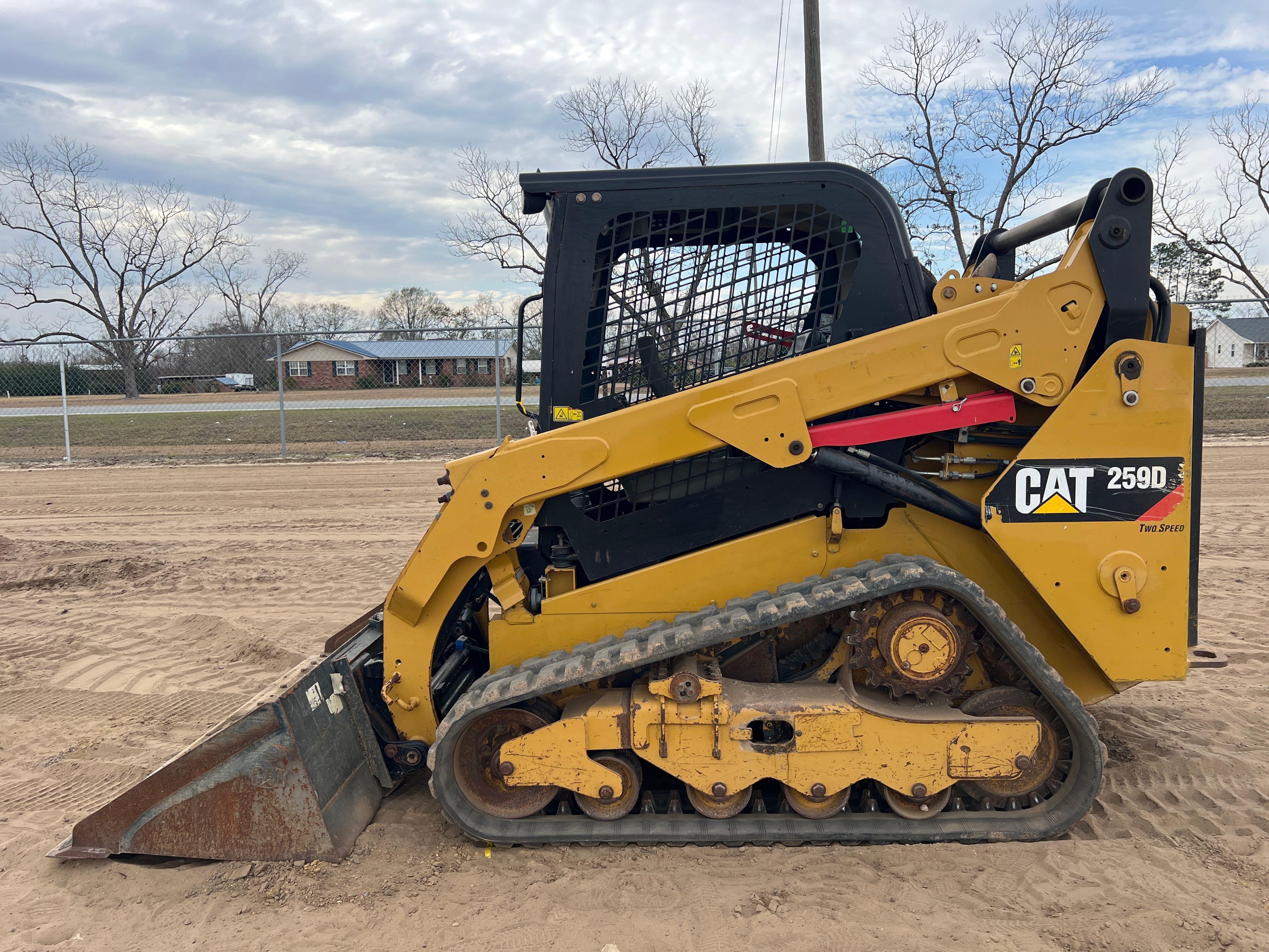 CATERPILLAR 259D SKID STEER