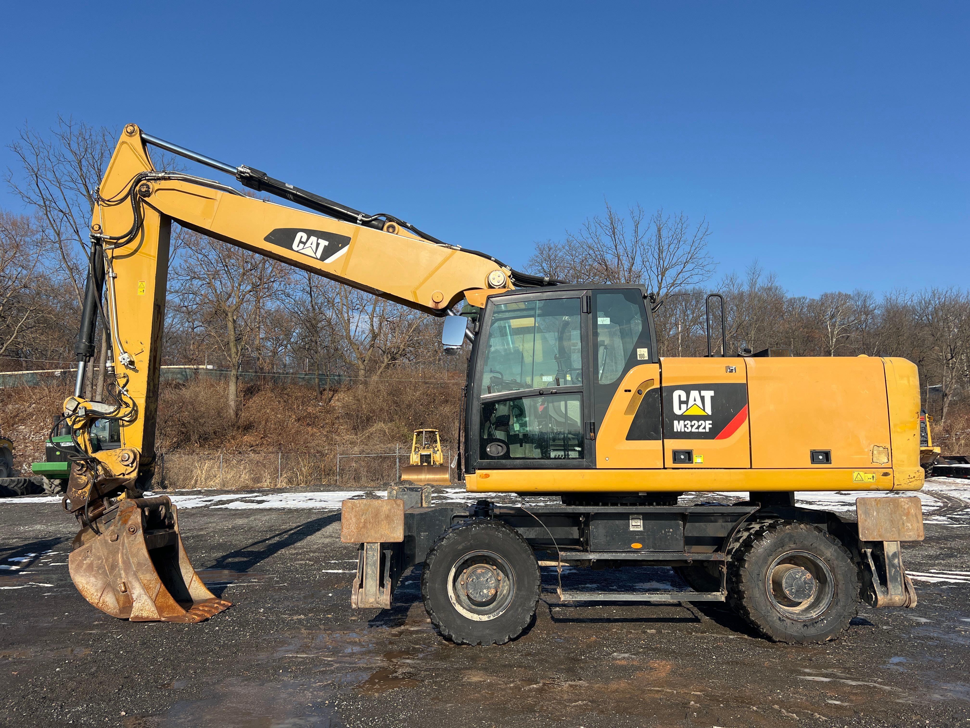 2016 CATERPILLAR M322F MOBILE EXCAVATOR